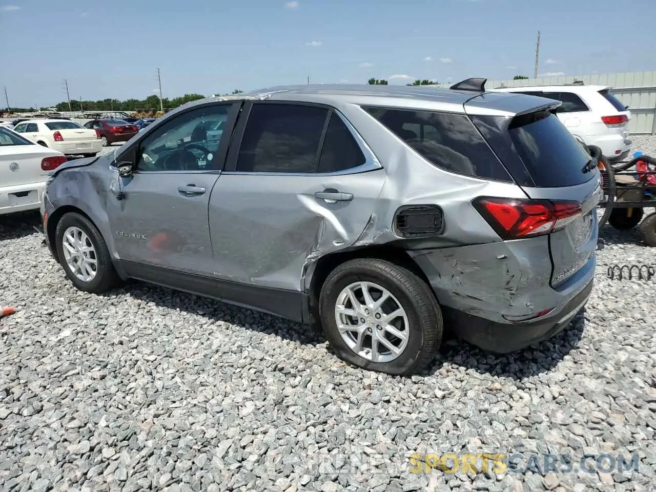 2 Photograph of a damaged car 3GNAXKEG2RL279198 CHEVROLET EQUINOX 2024
