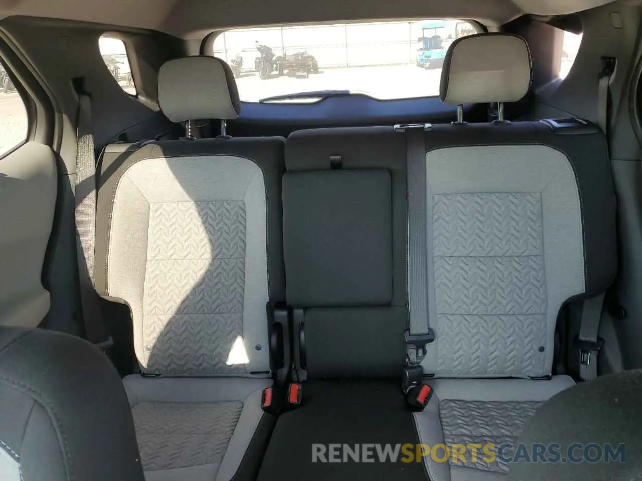 10 Photograph of a damaged car 3GNAXKEG2RL305475 CHEVROLET EQUINOX 2024