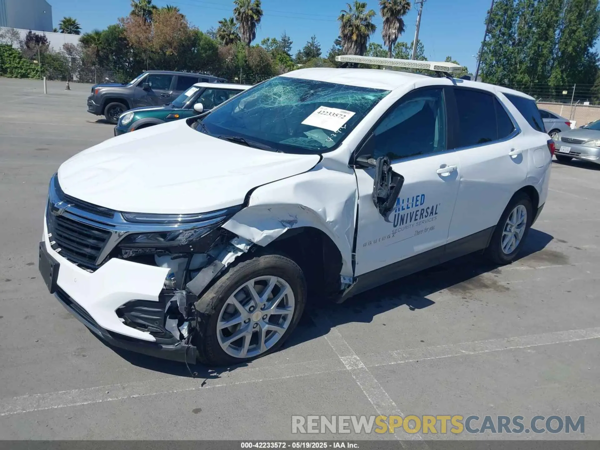 2 Photograph of a damaged car 3GNAXKEG2RS105279 CHEVROLET EQUINOX 2024