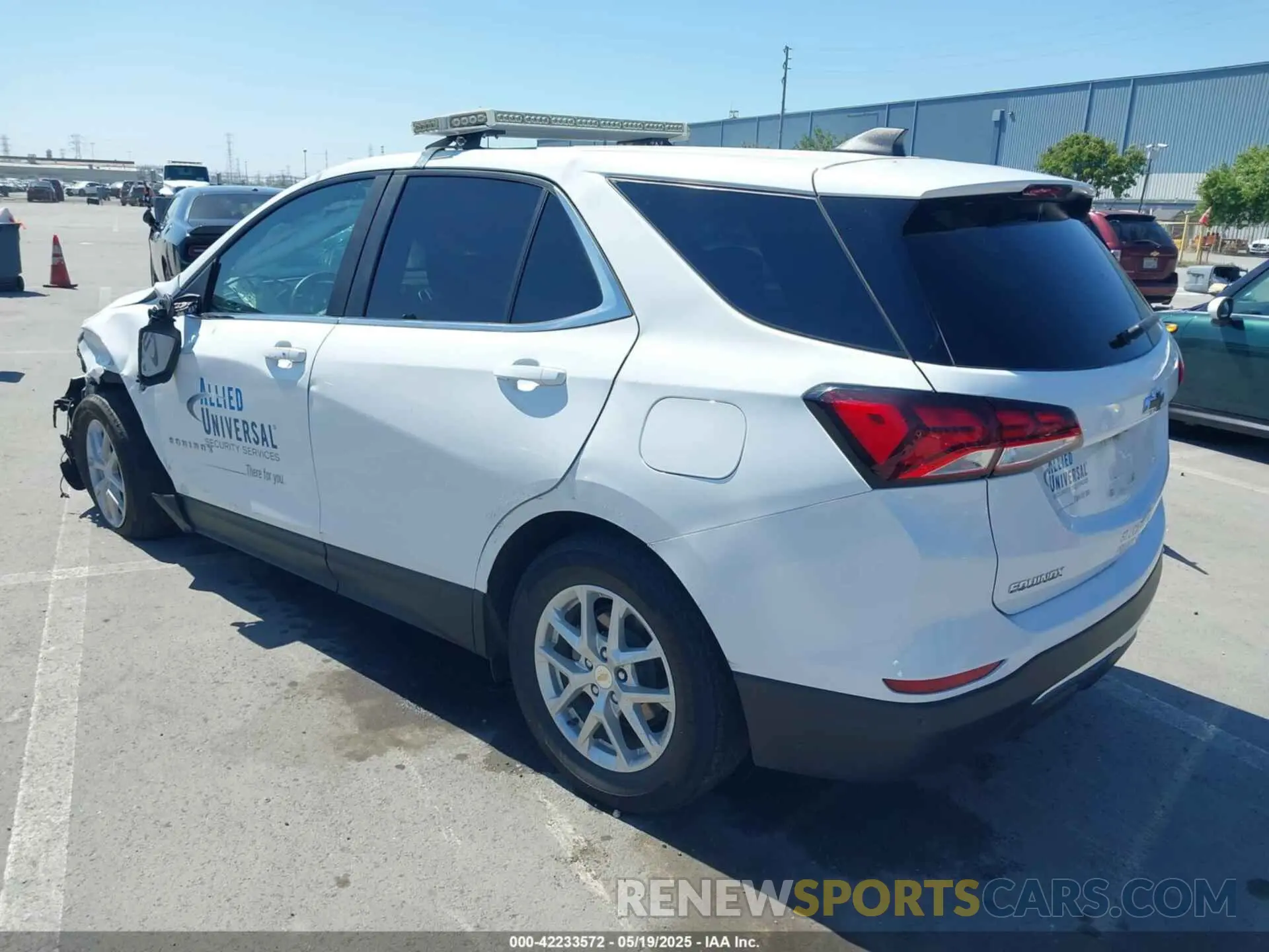 3 Photograph of a damaged car 3GNAXKEG2RS105279 CHEVROLET EQUINOX 2024