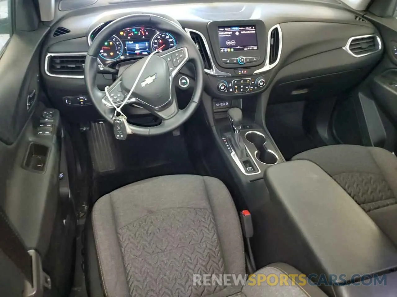 8 Photograph of a damaged car 3GNAXKEG3RL320289 CHEVROLET EQUINOX 2024