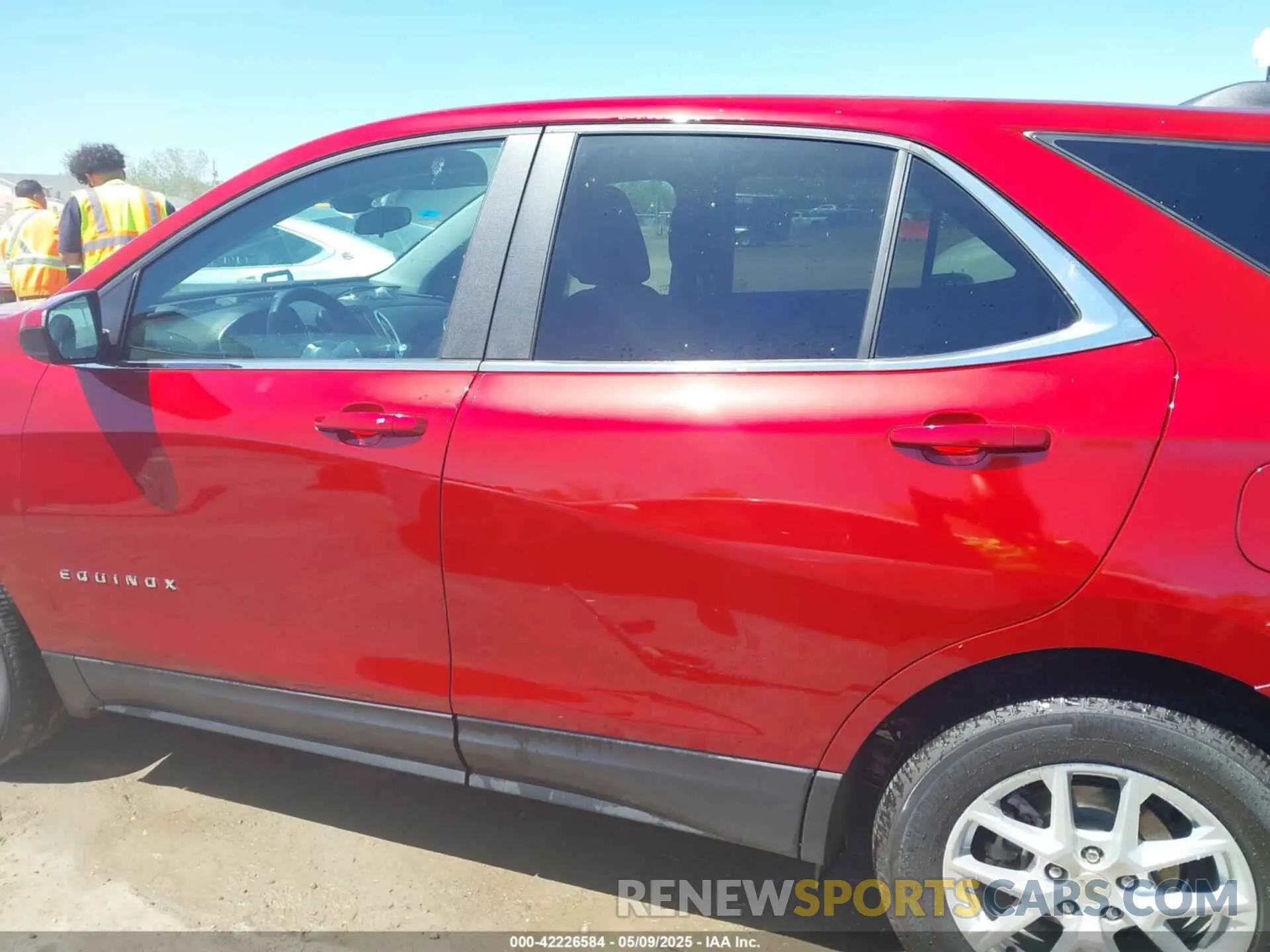 15 Photograph of a damaged car 3GNAXKEG3RS132829 CHEVROLET EQUINOX 2024