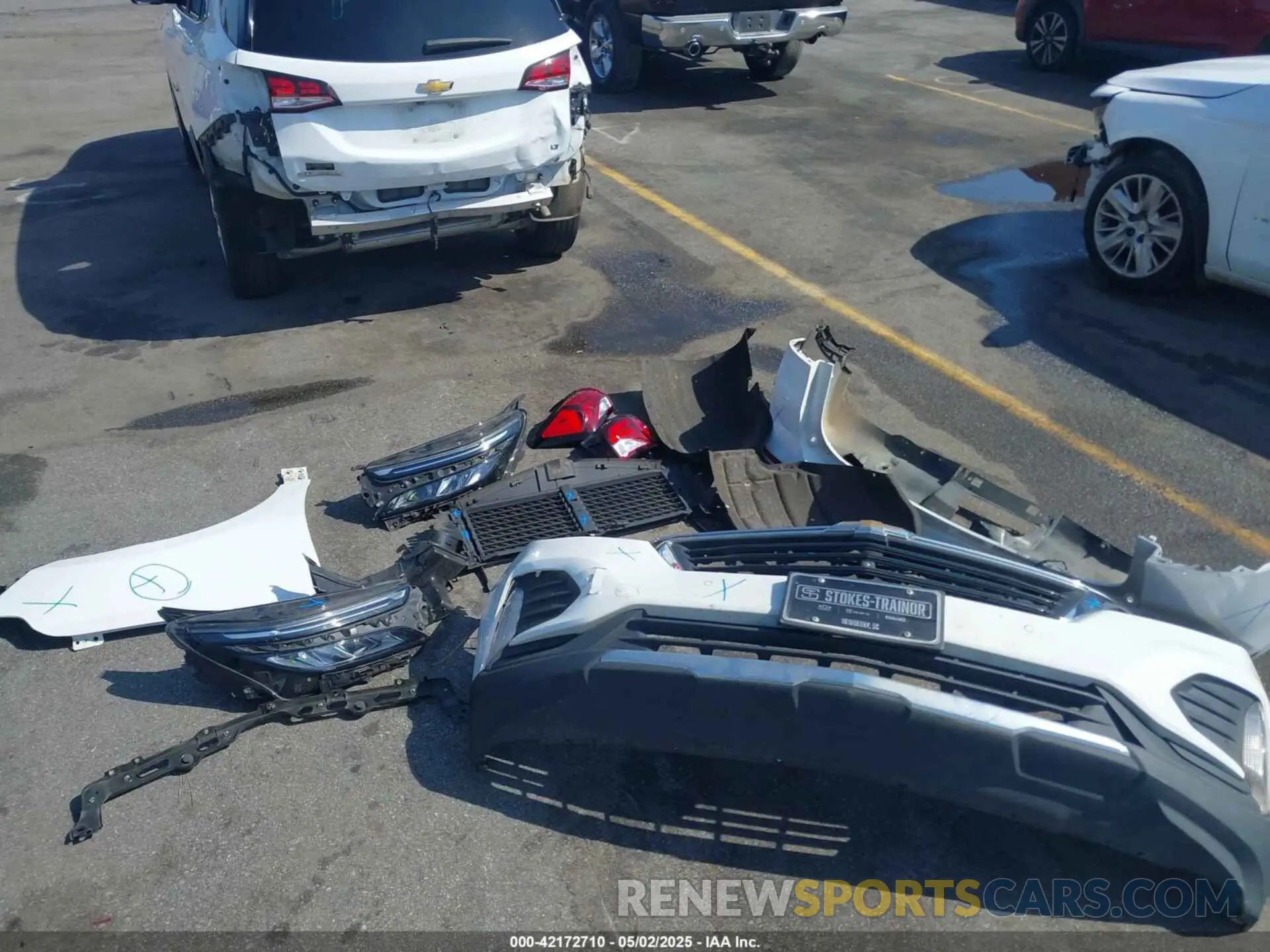 12 Photograph of a damaged car 3GNAXKEG4RL111286 CHEVROLET EQUINOX 2024