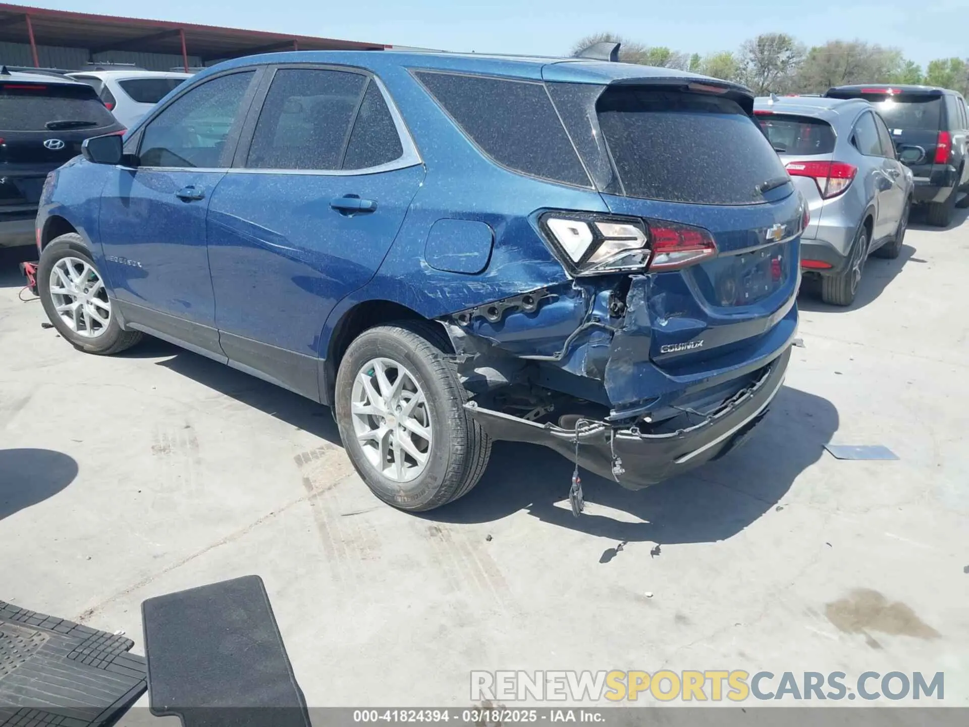 3 Photograph of a damaged car 3GNAXKEG4RL125673 CHEVROLET EQUINOX 2024