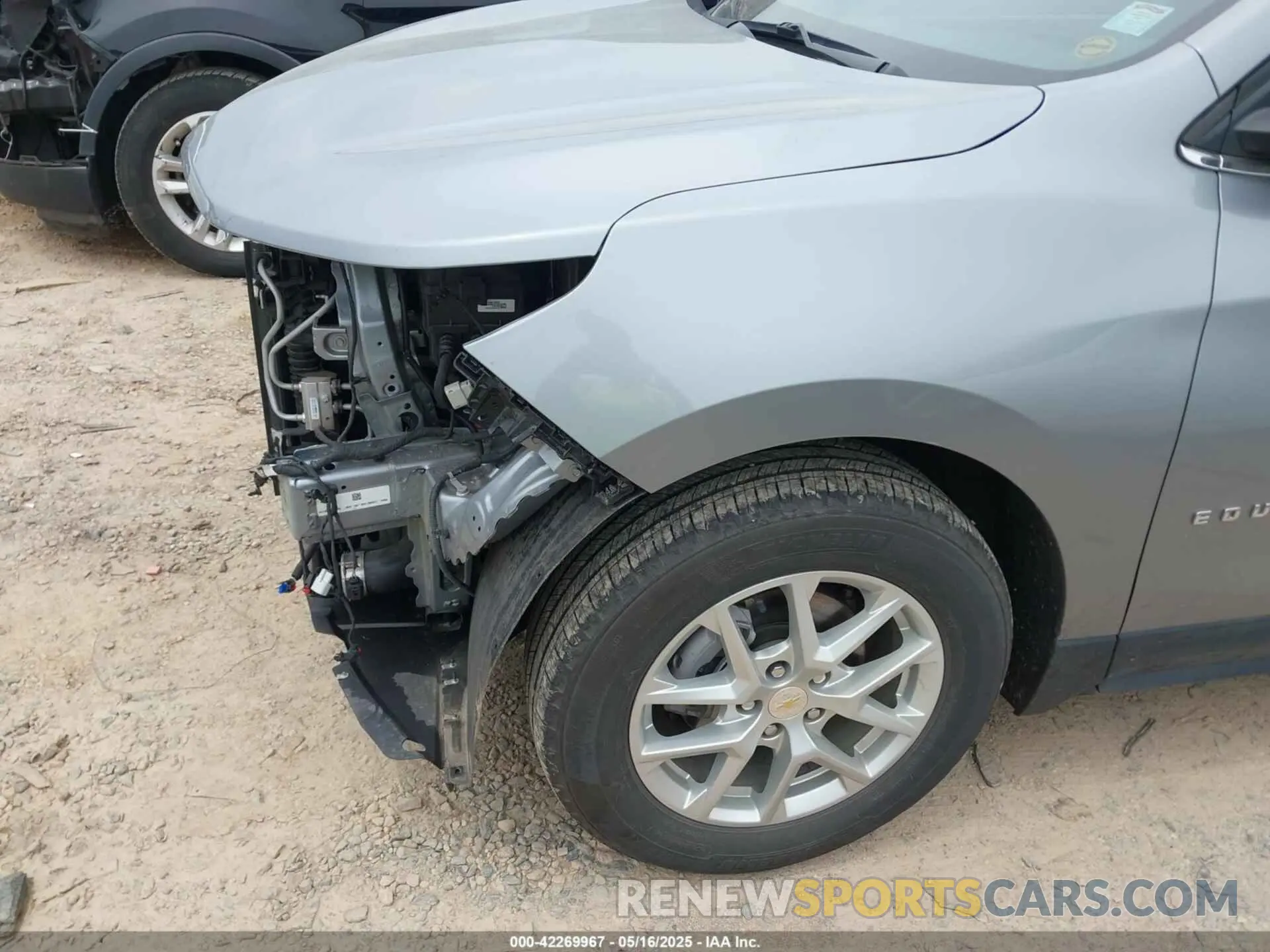 18 Photograph of a damaged car 3GNAXKEG4RL146409 CHEVROLET EQUINOX 2024