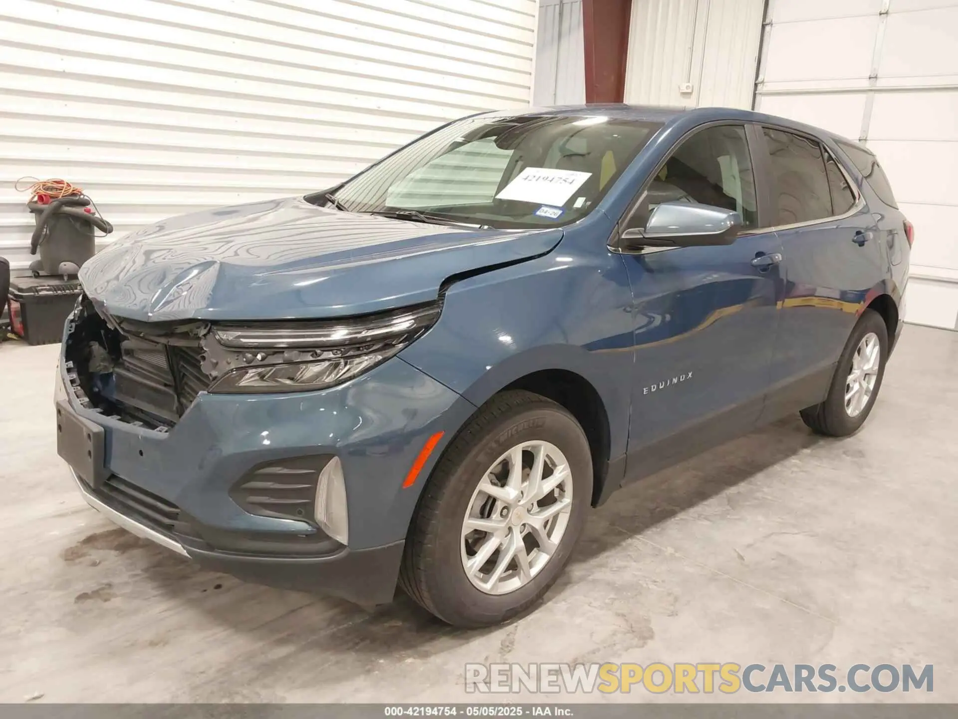 2 Photograph of a damaged car 3GNAXKEG4RL326621 CHEVROLET EQUINOX 2024