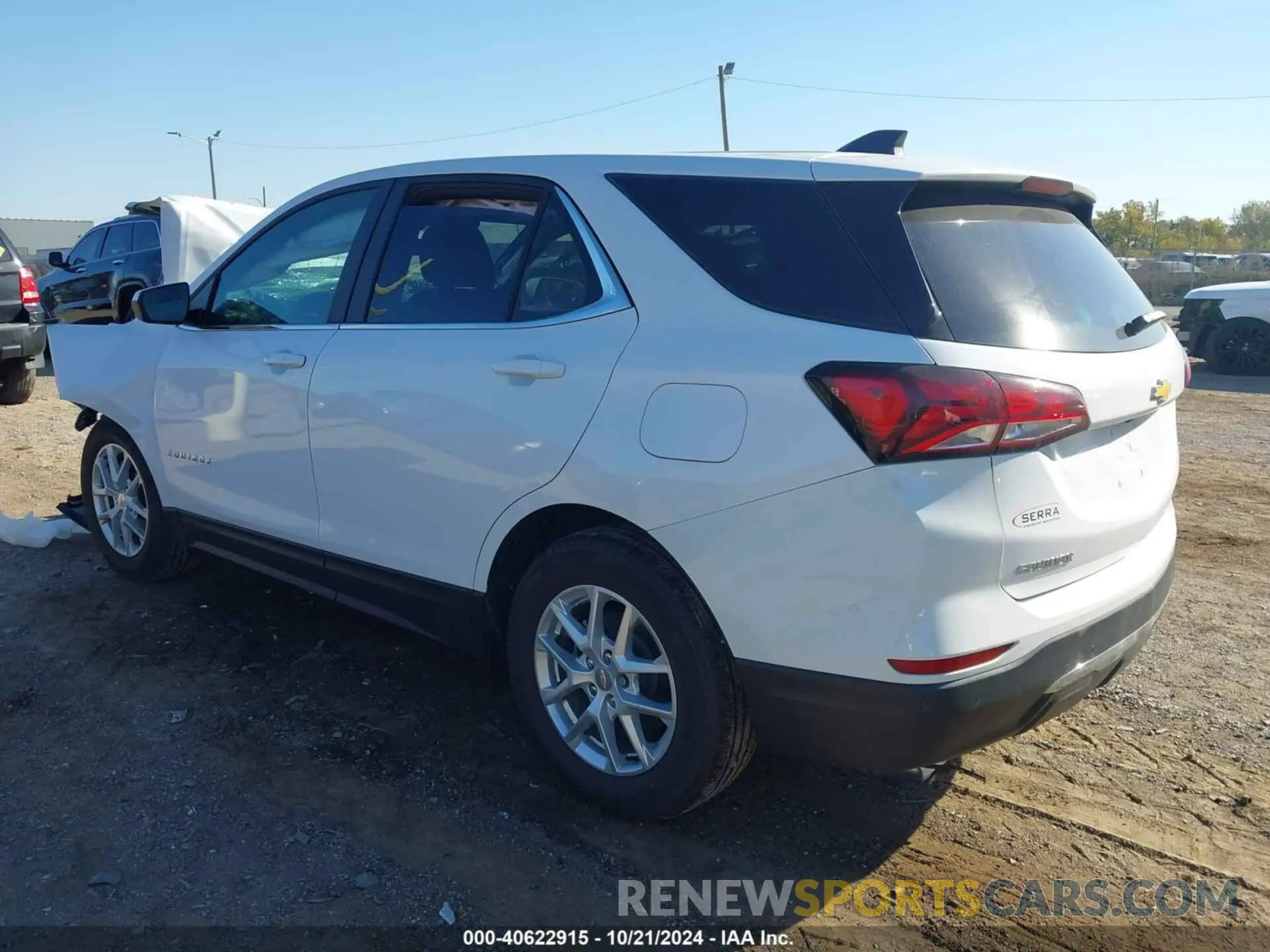3 Photograph of a damaged car 3GNAXKEG4RL354502 CHEVROLET EQUINOX 2024