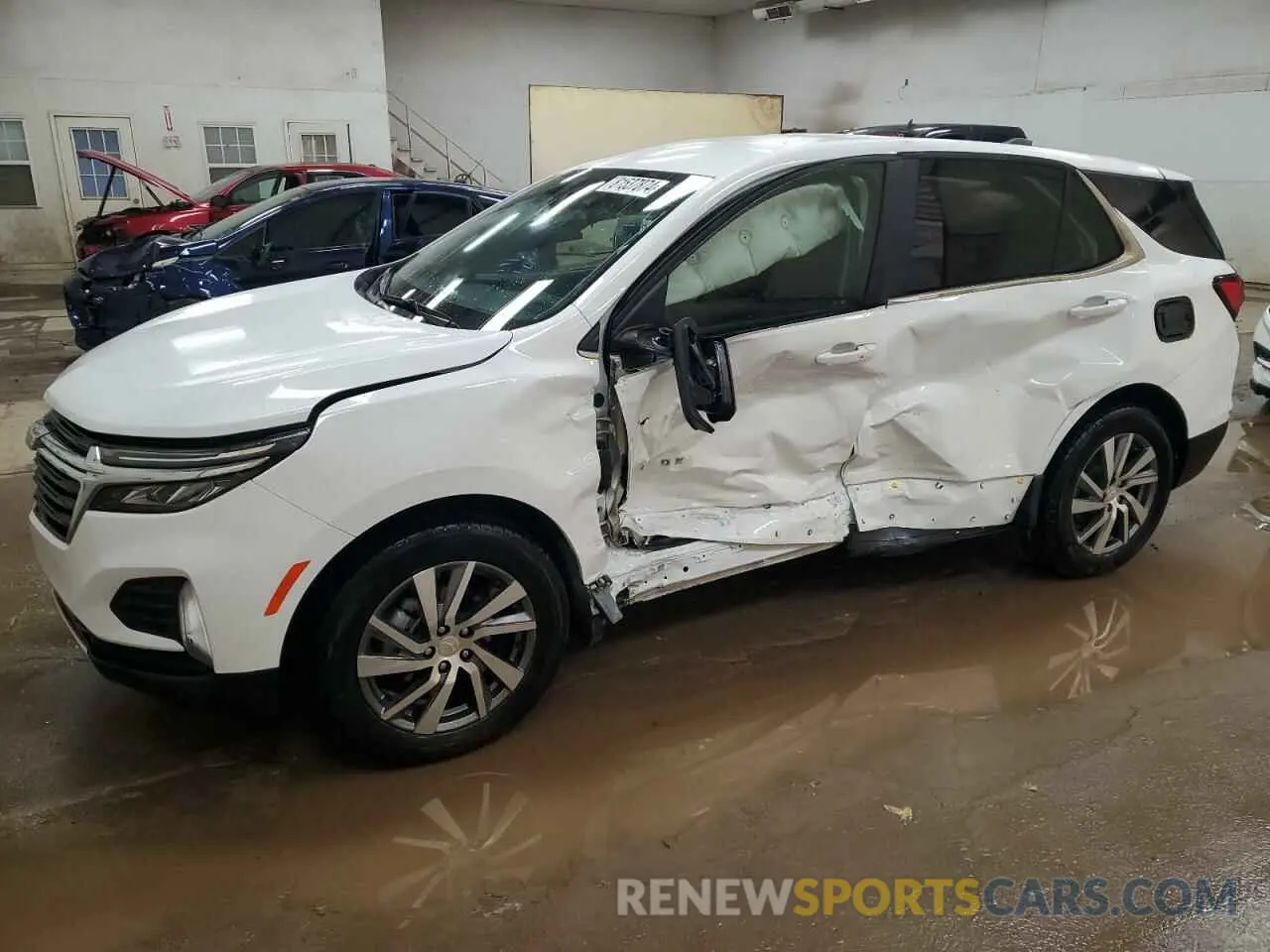 1 Photograph of a damaged car 3GNAXKEG4RS108006 CHEVROLET EQUINOX 2024