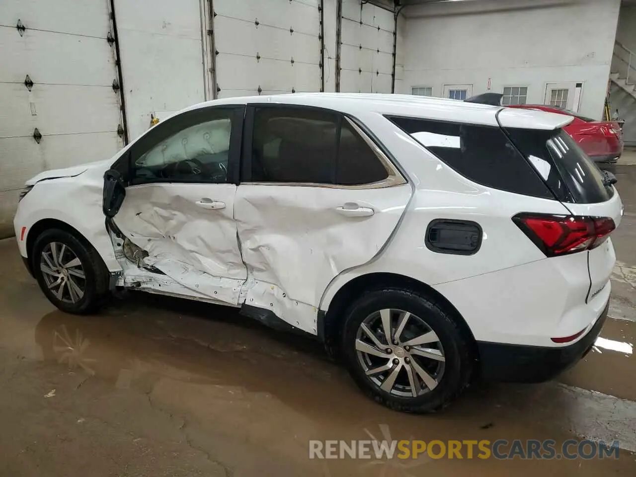 2 Photograph of a damaged car 3GNAXKEG4RS108006 CHEVROLET EQUINOX 2024