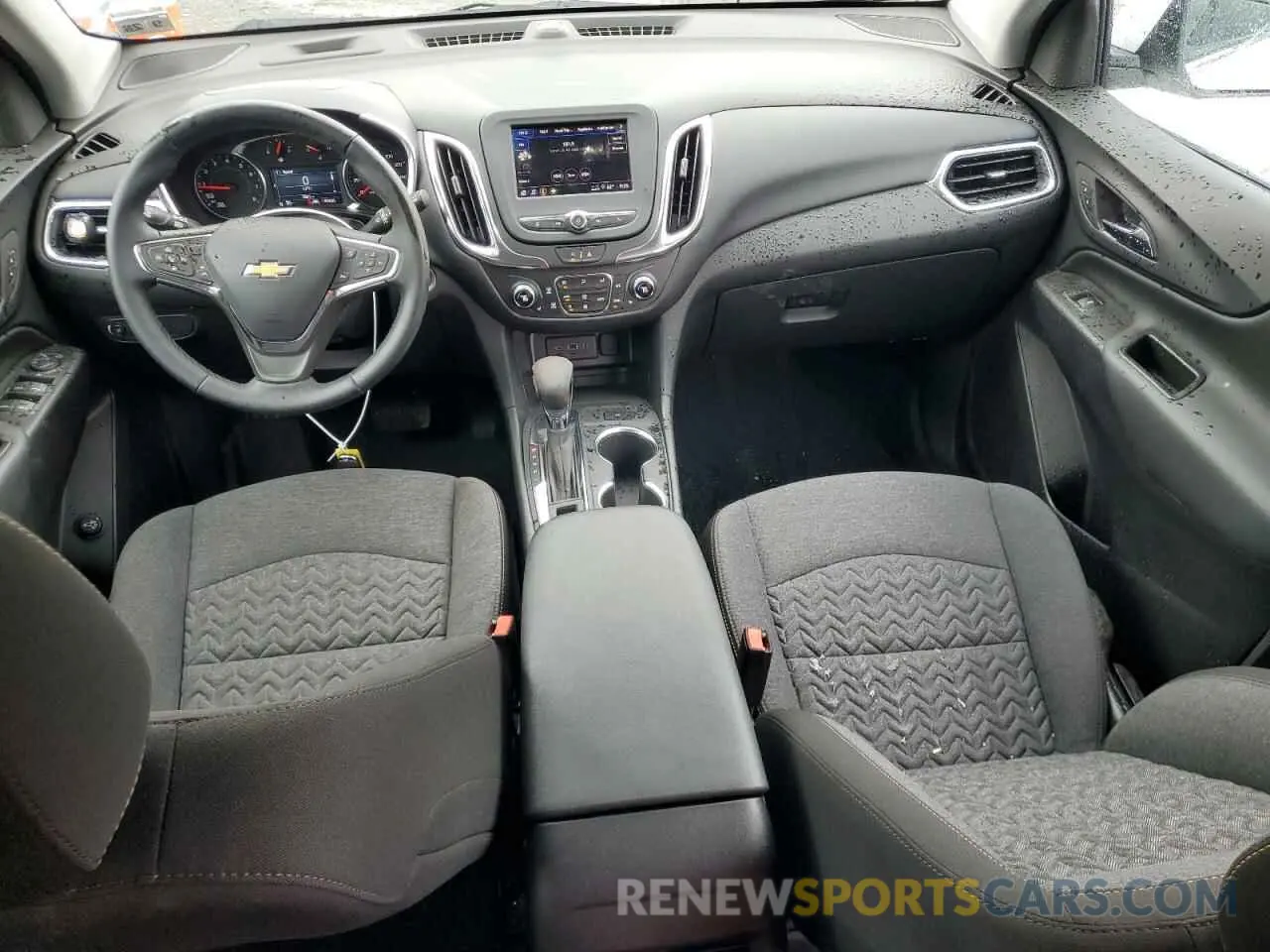 8 Photograph of a damaged car 3GNAXKEG5RL110258 CHEVROLET EQUINOX 2024