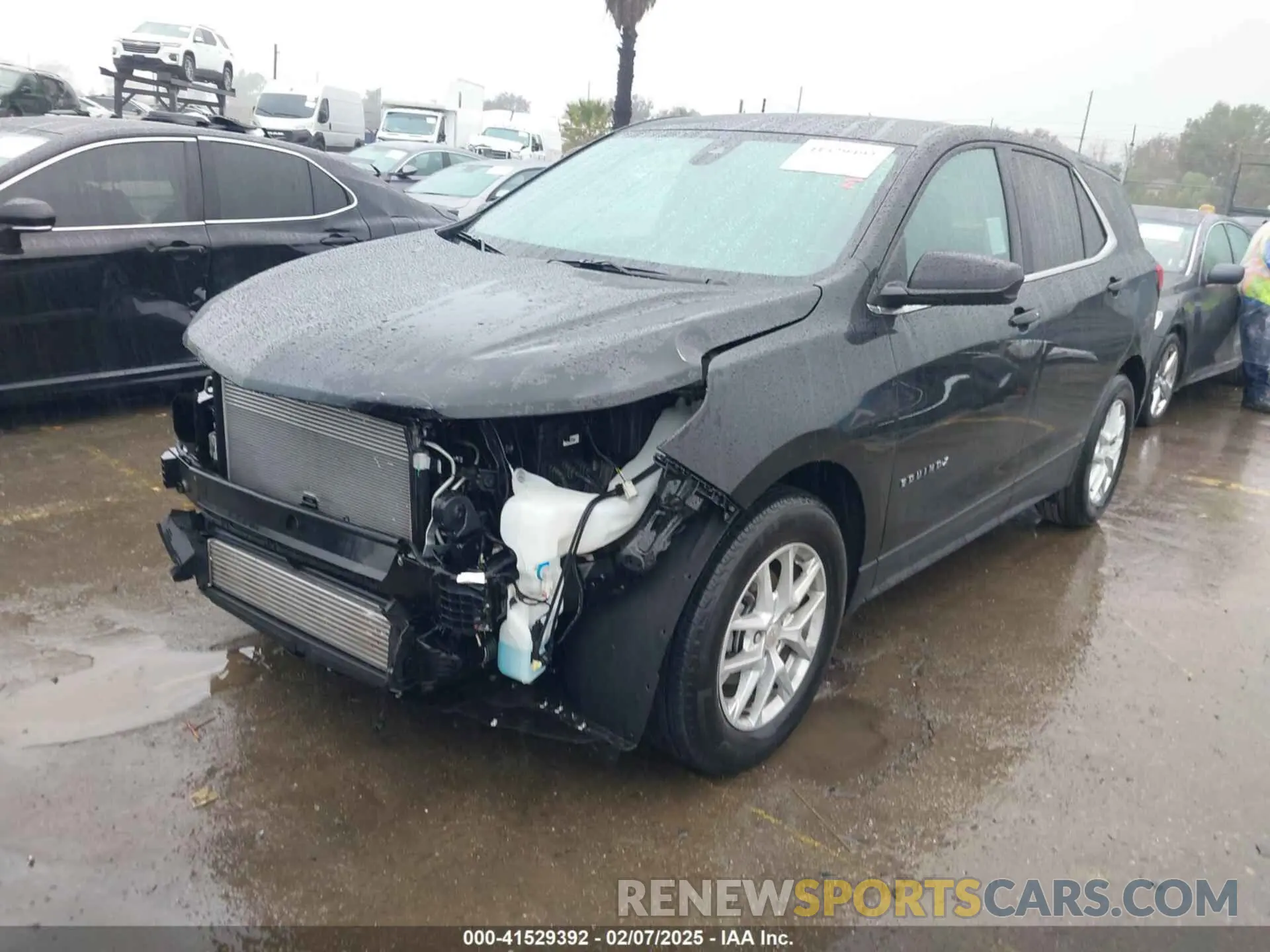 2 Photograph of a damaged car 3GNAXKEG5RL174770 CHEVROLET EQUINOX 2024