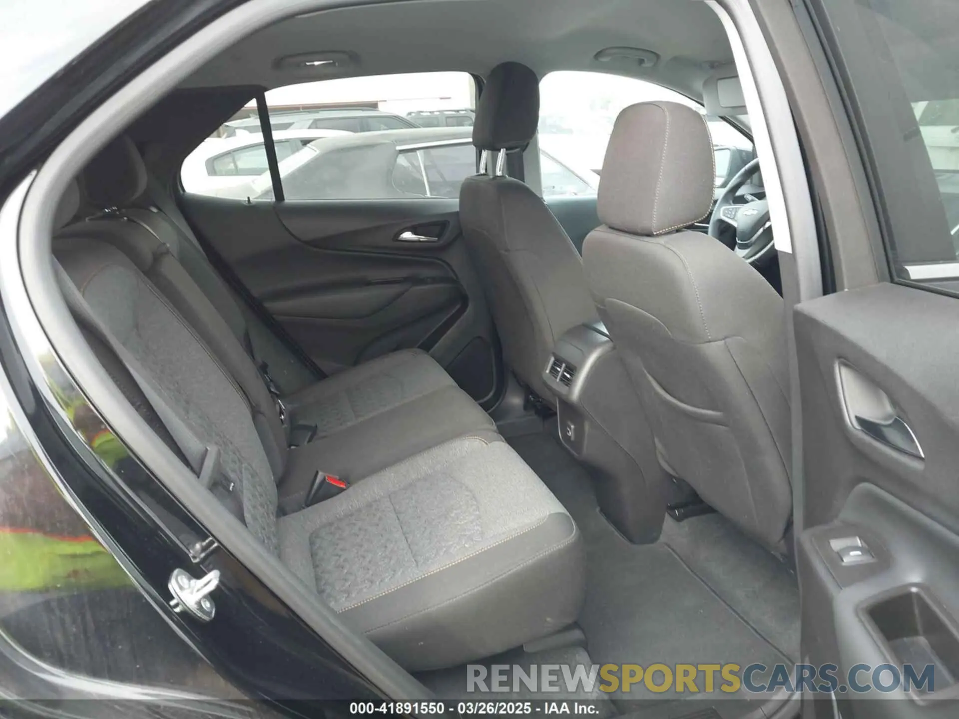 8 Photograph of a damaged car 3GNAXKEG5RL197580 CHEVROLET EQUINOX 2024