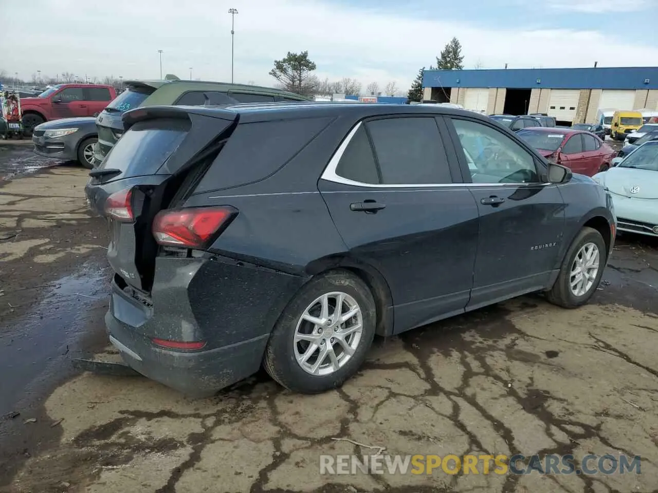 3 Photograph of a damaged car 3GNAXKEG5RL373687 CHEVROLET EQUINOX 2024
