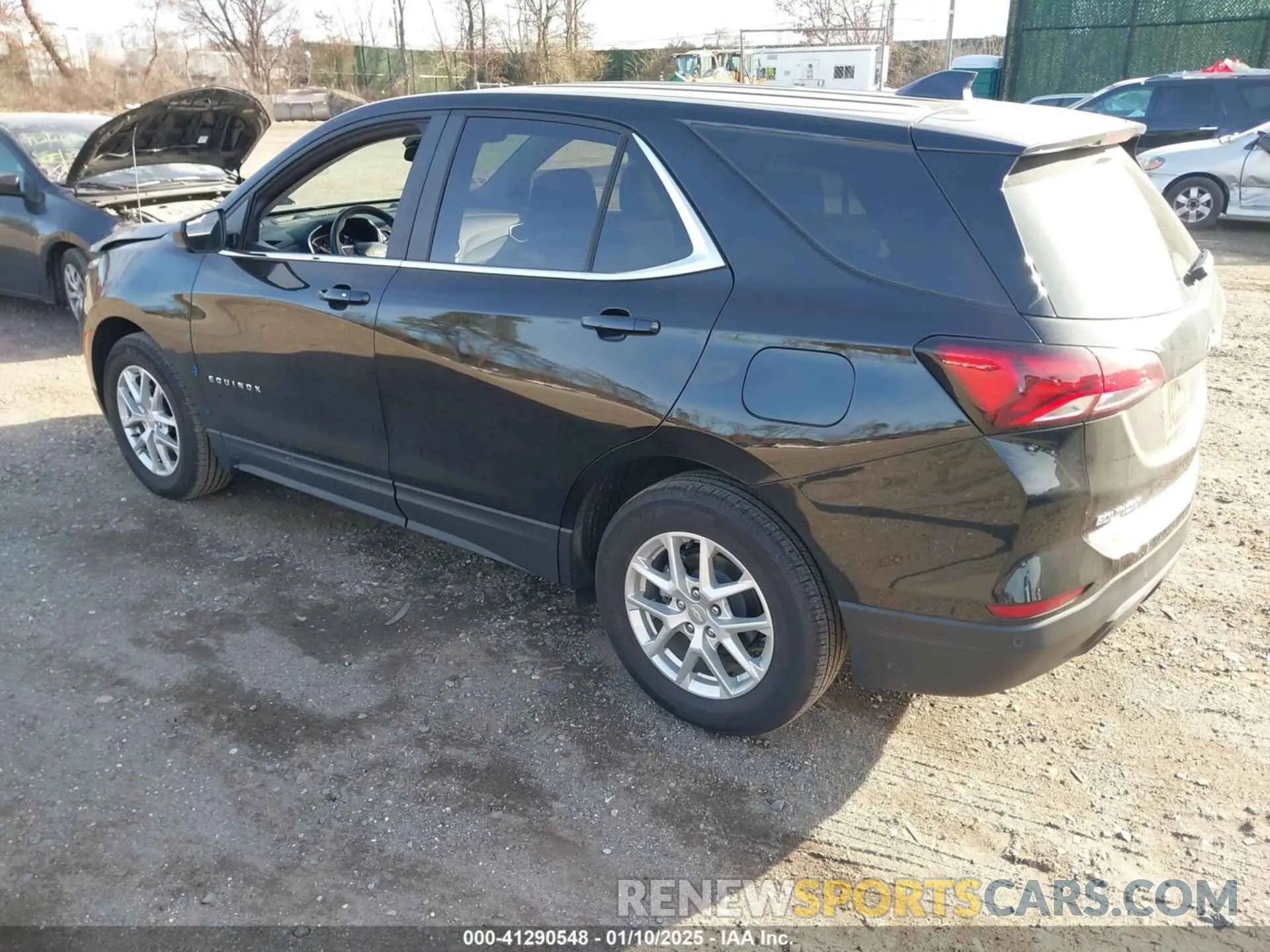 3 Photograph of a damaged car 3GNAXKEG6RL180674 CHEVROLET EQUINOX 2024
