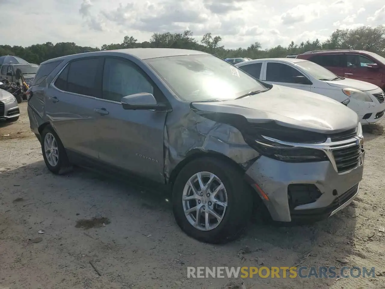 4 Photograph of a damaged car 3GNAXKEG6RL225323 CHEVROLET EQUINOX 2024