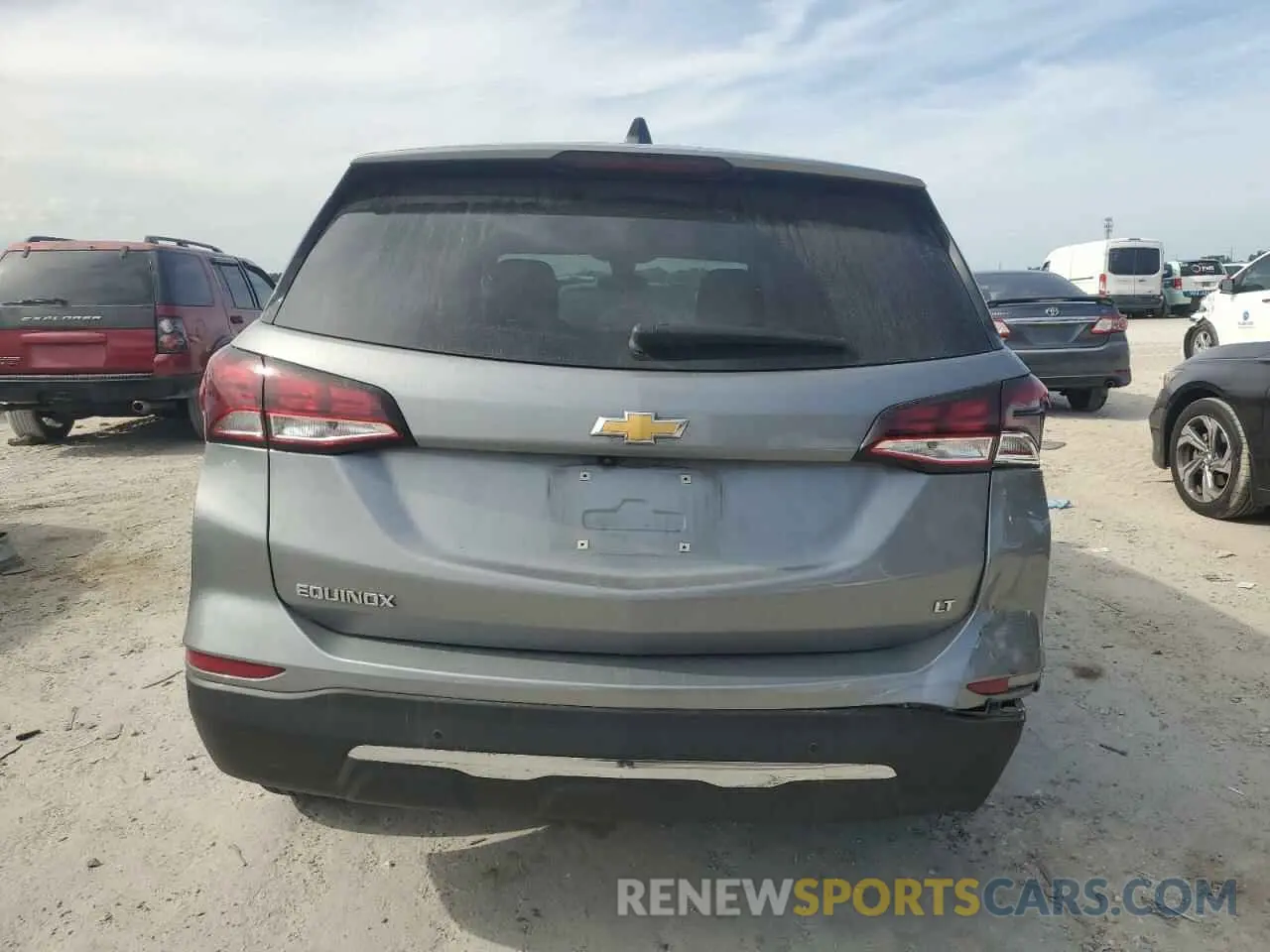 6 Photograph of a damaged car 3GNAXKEG6RL225323 CHEVROLET EQUINOX 2024