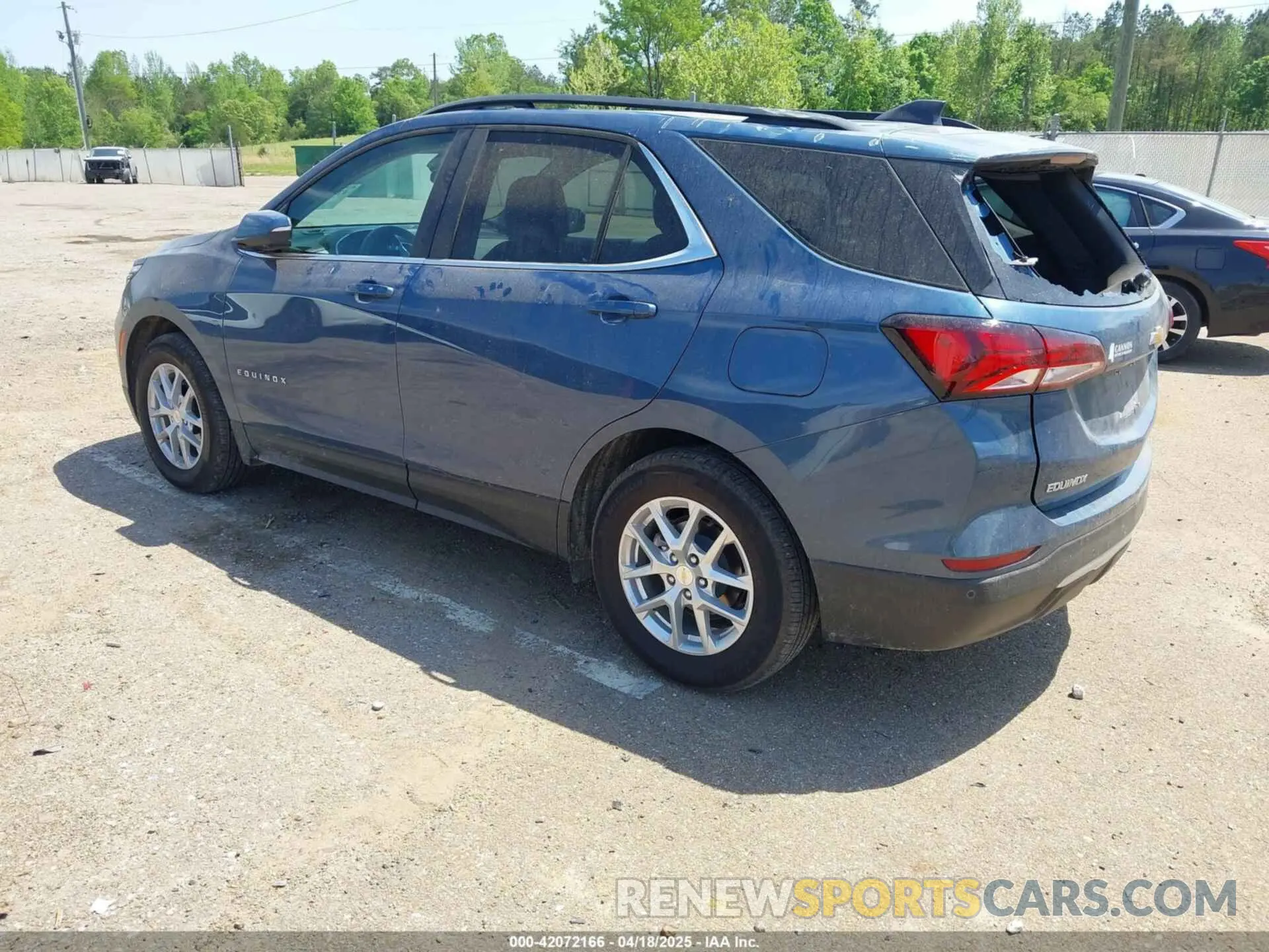 3 Photograph of a damaged car 3GNAXKEG6RL235852 CHEVROLET EQUINOX 2024