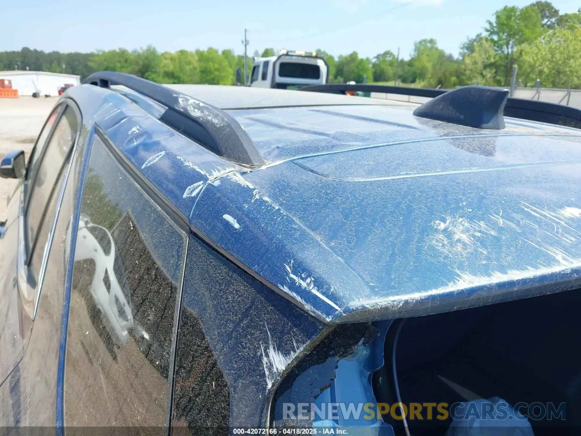 6 Photograph of a damaged car 3GNAXKEG6RL235852 CHEVROLET EQUINOX 2024