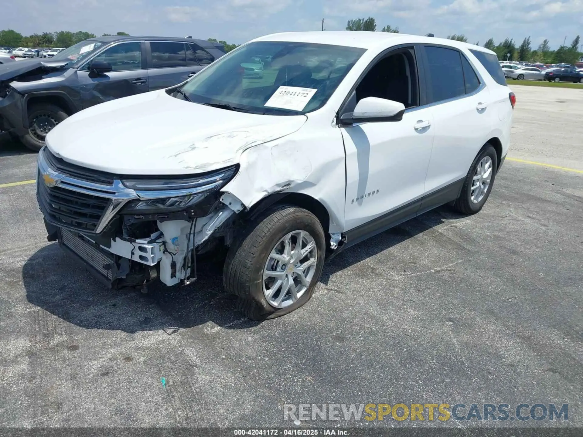 2 Photograph of a damaged car 3GNAXKEG6RL366344 CHEVROLET EQUINOX 2024
