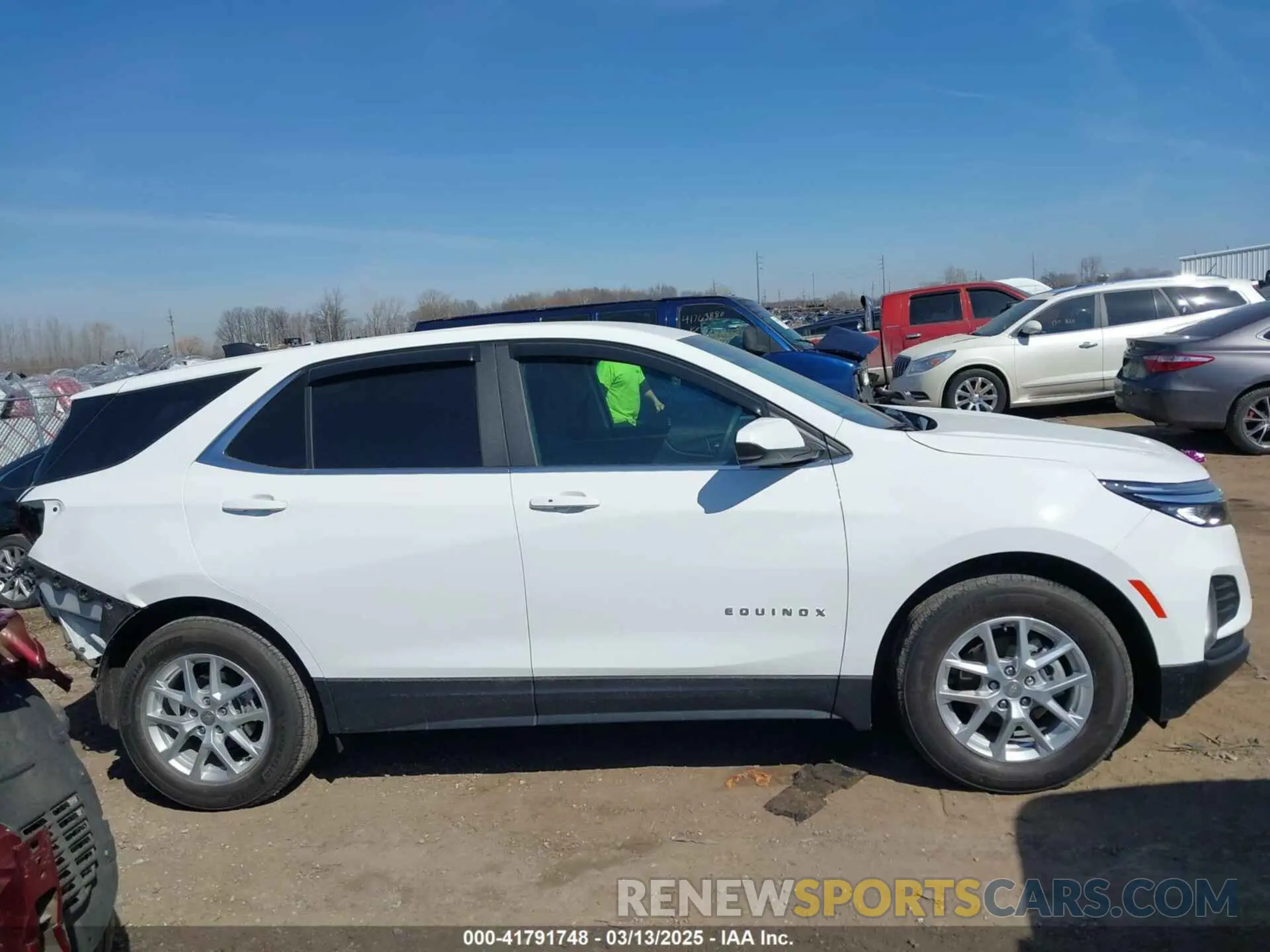 14 Photograph of a damaged car 3GNAXKEG6RS127804 CHEVROLET EQUINOX 2024