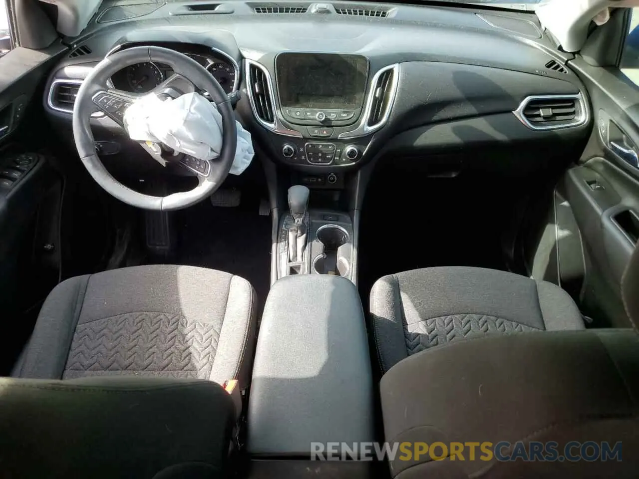 8 Photograph of a damaged car 3GNAXKEG6RS177215 CHEVROLET EQUINOX 2024