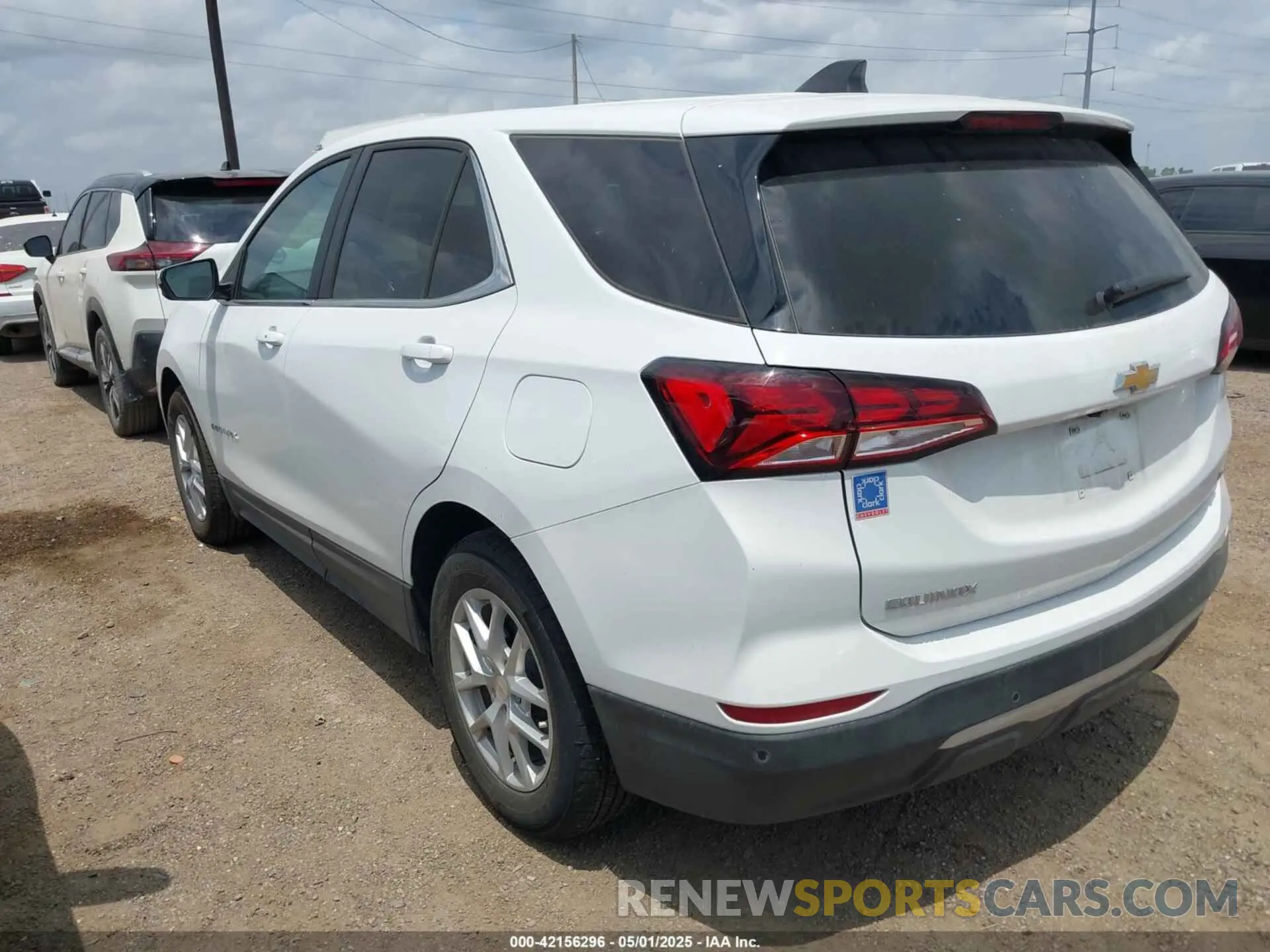 3 Photograph of a damaged car 3GNAXKEG6RS199733 CHEVROLET EQUINOX 2024