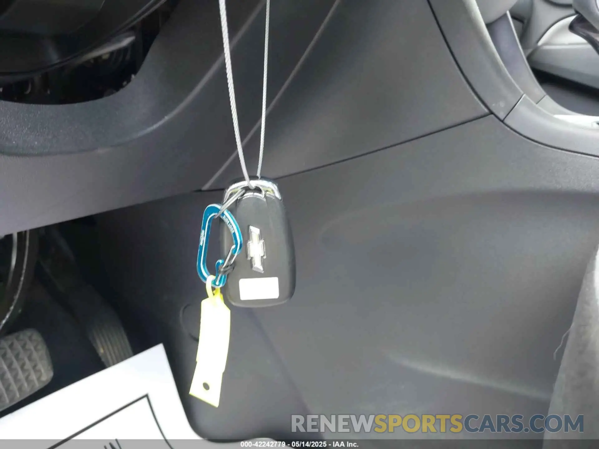 11 Photograph of a damaged car 3GNAXKEG7RL109032 CHEVROLET EQUINOX 2024