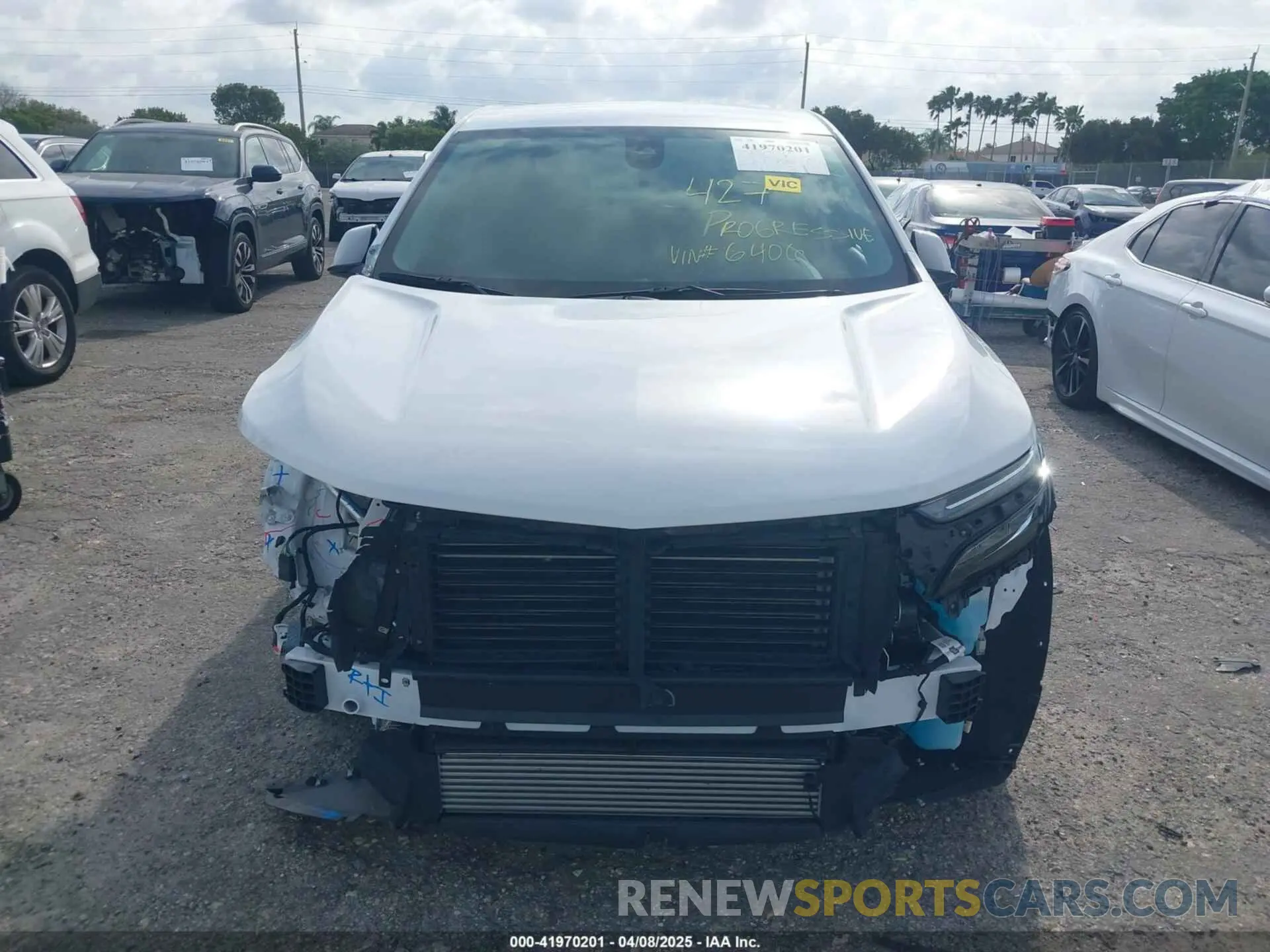 13 Photograph of a damaged car 3GNAXKEG7RL286406 CHEVROLET EQUINOX 2024