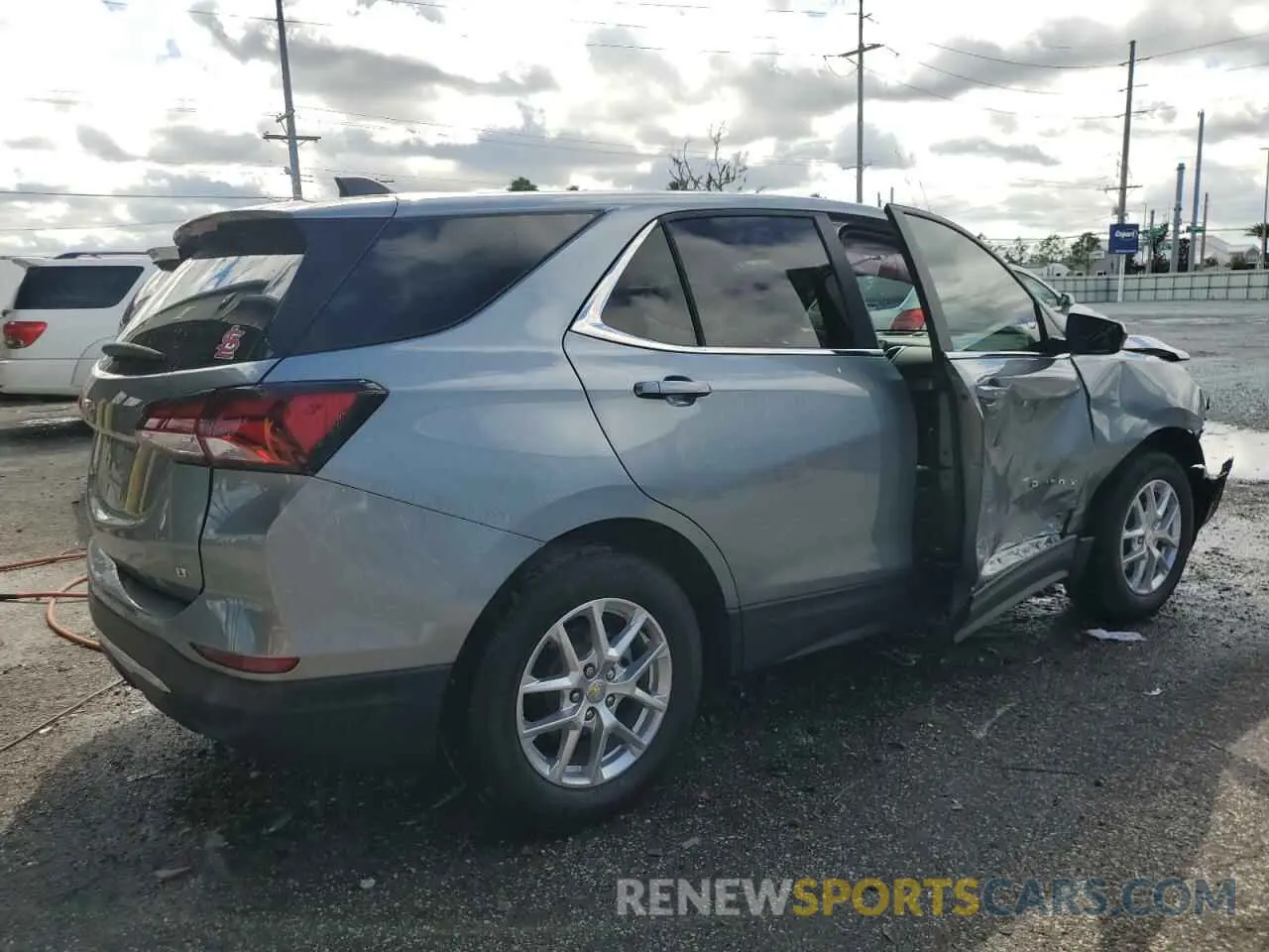 3 Photograph of a damaged car 3GNAXKEG7RS237437 CHEVROLET EQUINOX 2024