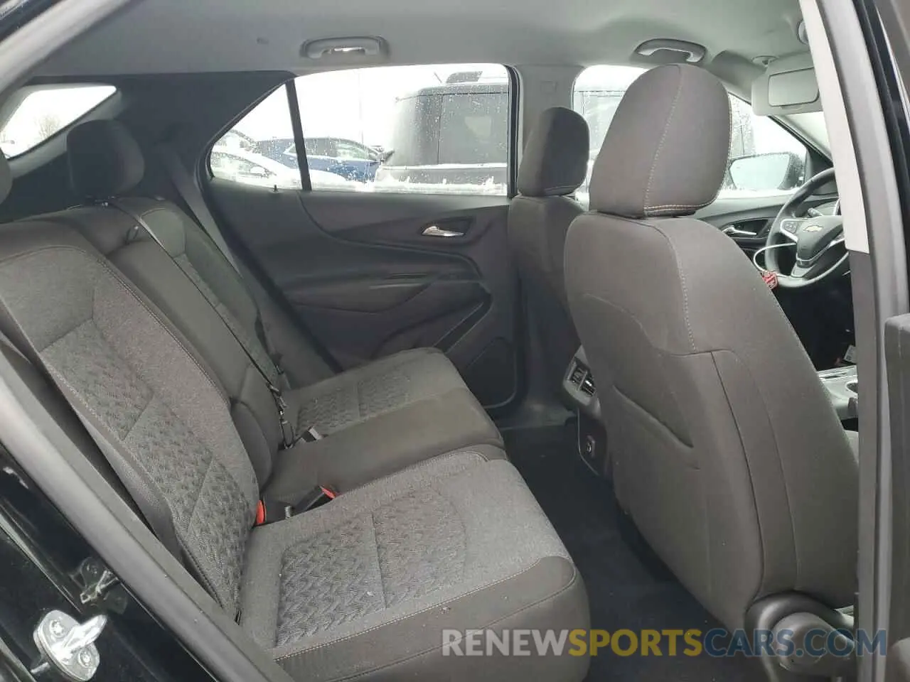 11 Photograph of a damaged car 3GNAXKEG8RL116832 CHEVROLET EQUINOX 2024