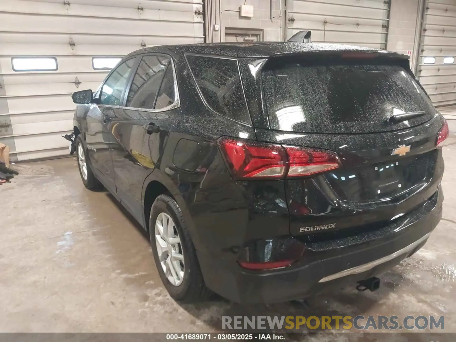 3 Photograph of a damaged car 3GNAXKEG8RL127152 CHEVROLET EQUINOX 2024