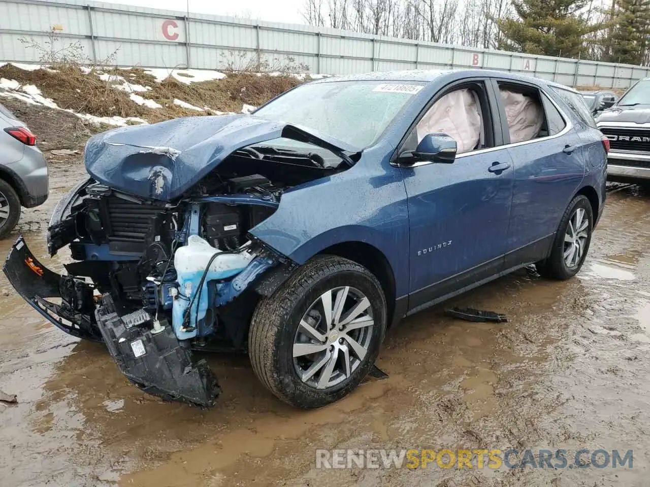 1 Photograph of a damaged car 3GNAXKEG8RL215750 CHEVROLET EQUINOX 2024