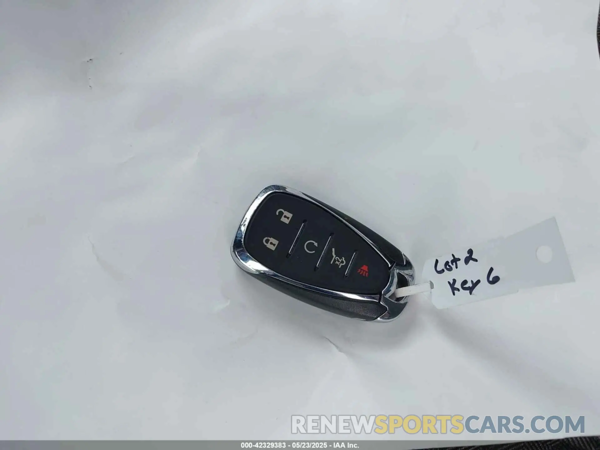 11 Photograph of a damaged car 3GNAXKEG8RL220172 CHEVROLET EQUINOX 2024
