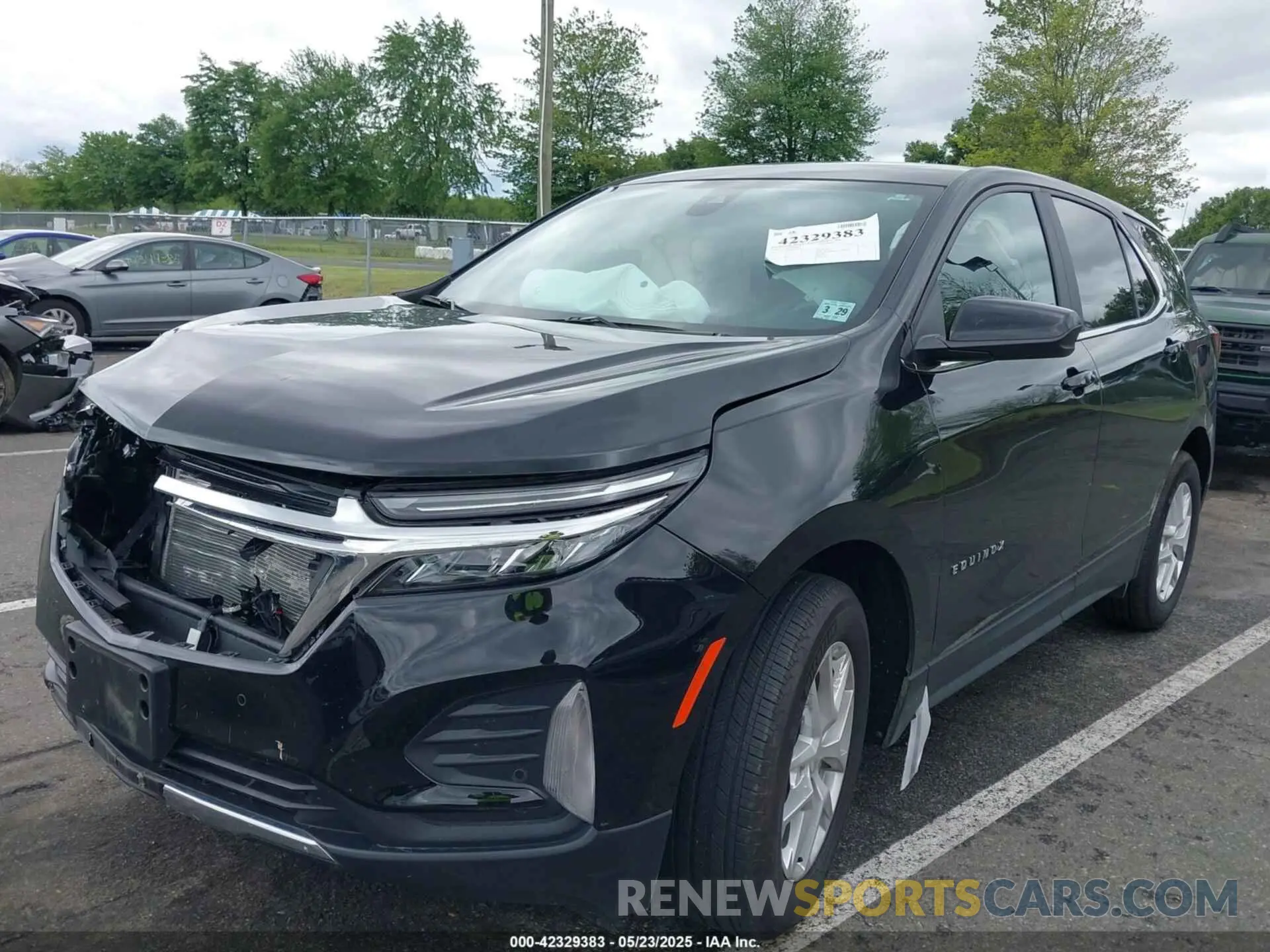 2 Photograph of a damaged car 3GNAXKEG8RL220172 CHEVROLET EQUINOX 2024