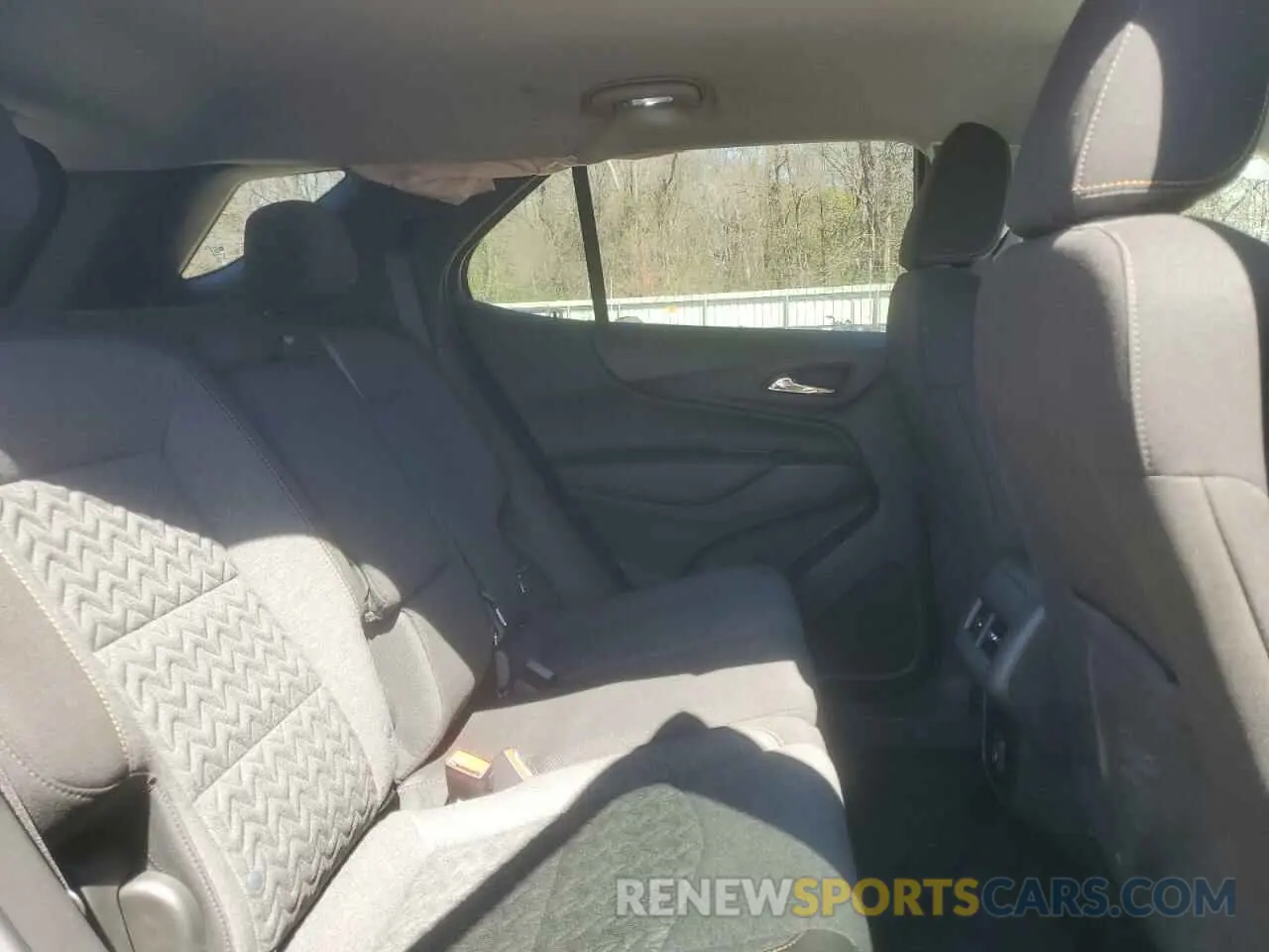 11 Photograph of a damaged car 3GNAXKEG8RL230958 CHEVROLET EQUINOX 2024