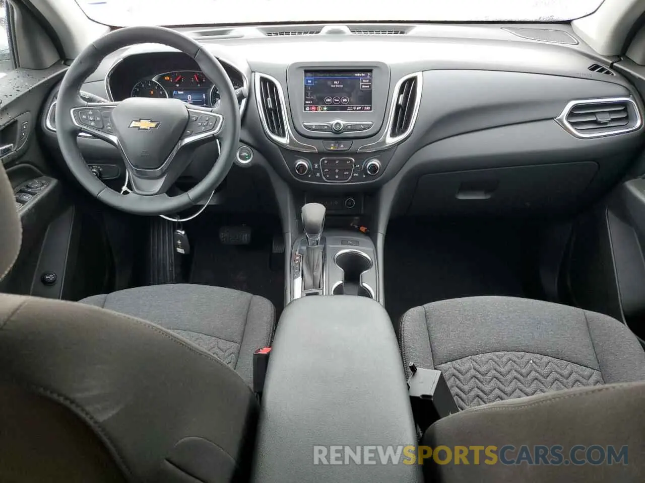 8 Photograph of a damaged car 3GNAXKEG8RL273860 CHEVROLET EQUINOX 2024