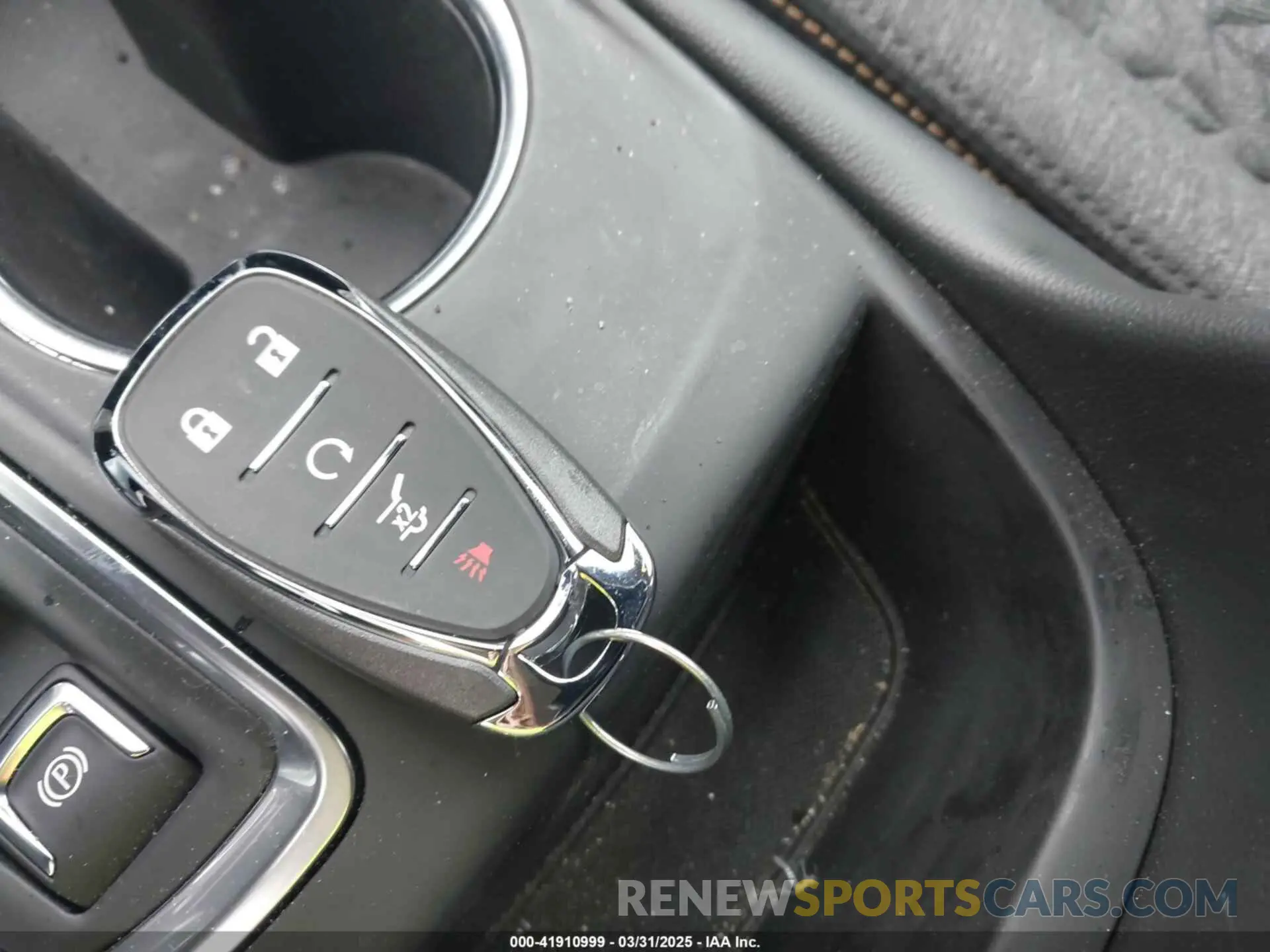 11 Photograph of a damaged car 3GNAXKEG8RL329134 CHEVROLET EQUINOX 2024