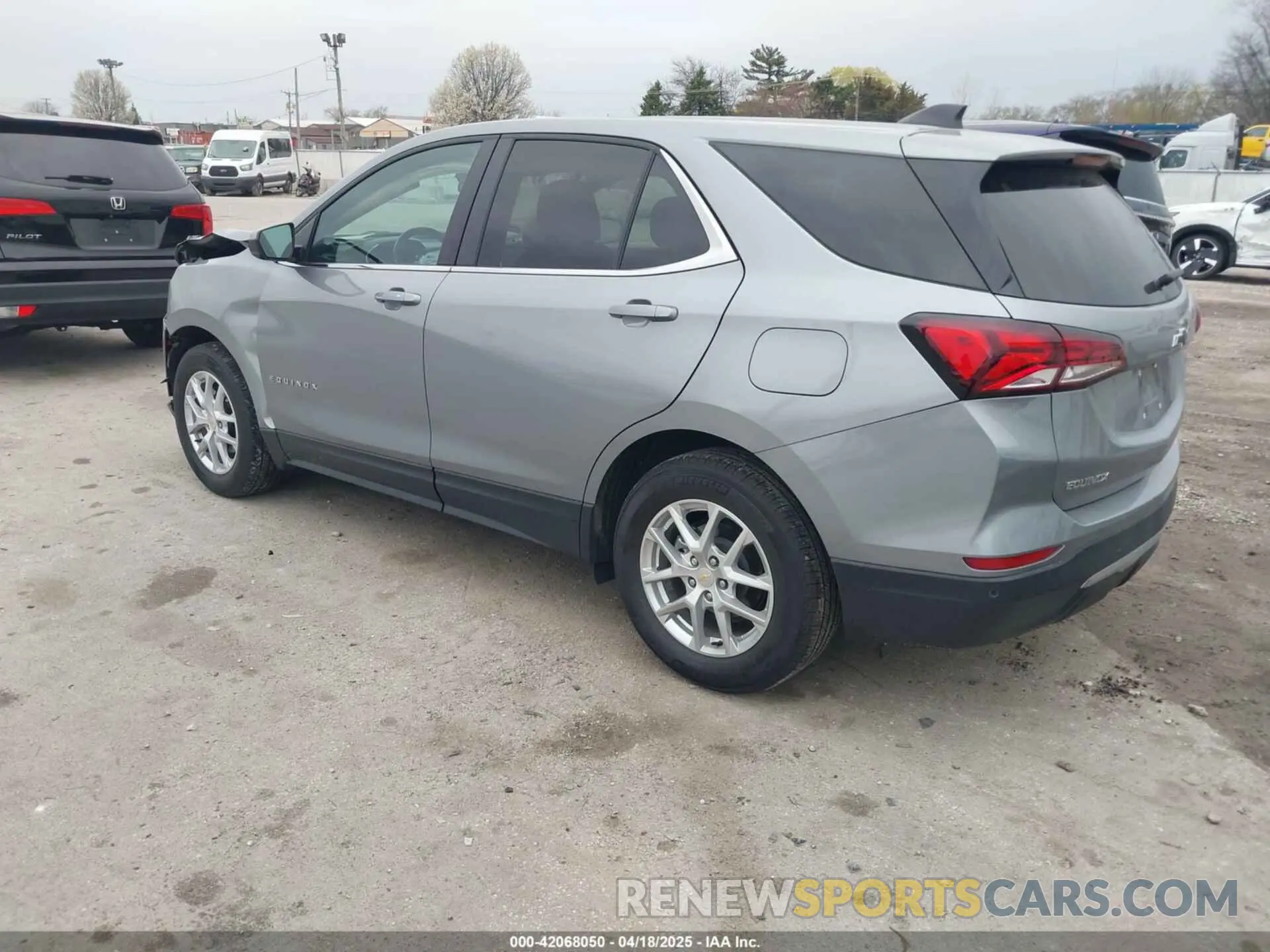 3 Photograph of a damaged car 3GNAXKEG8RL367091 CHEVROLET EQUINOX 2024