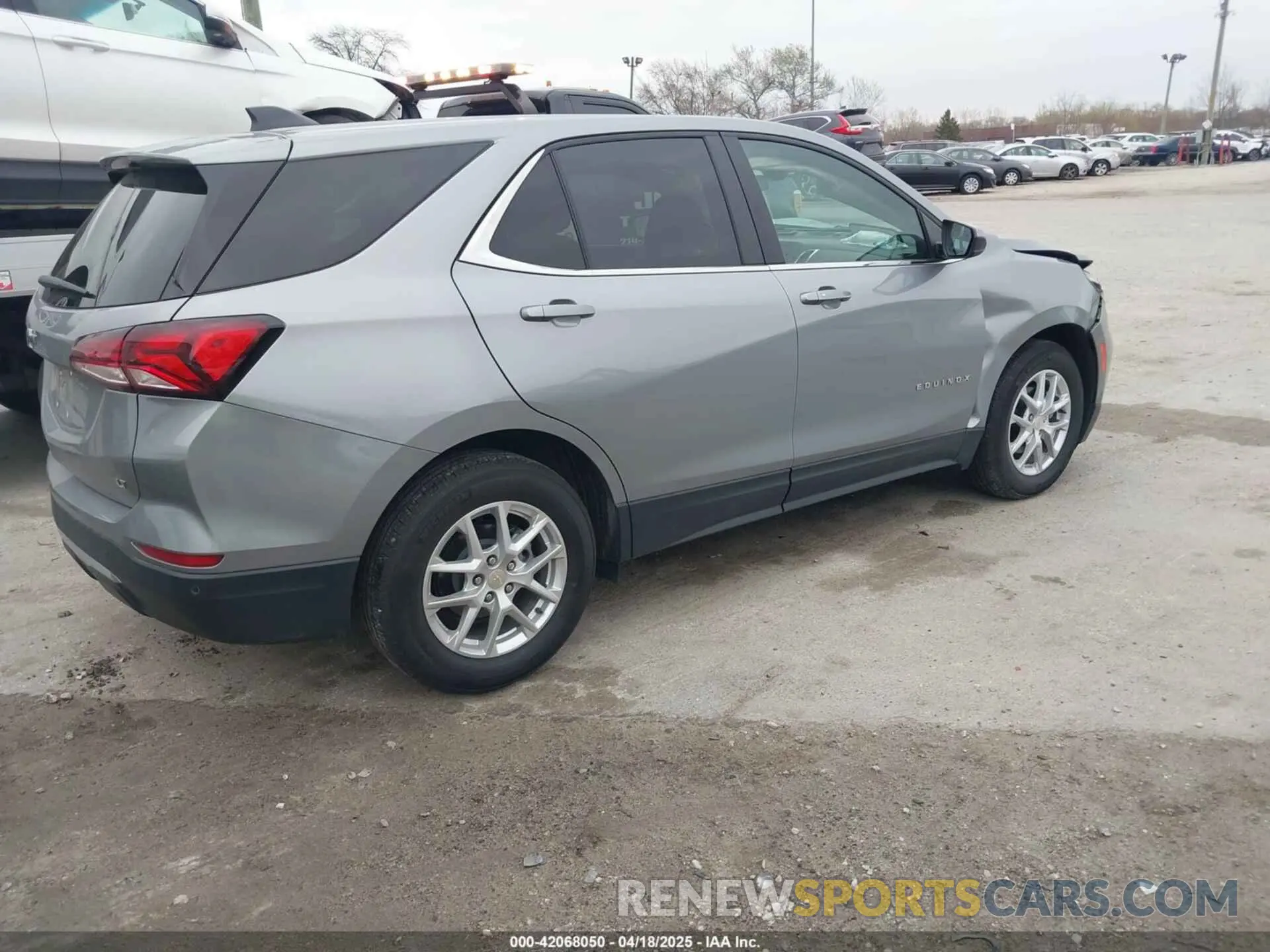 4 Photograph of a damaged car 3GNAXKEG8RL367091 CHEVROLET EQUINOX 2024