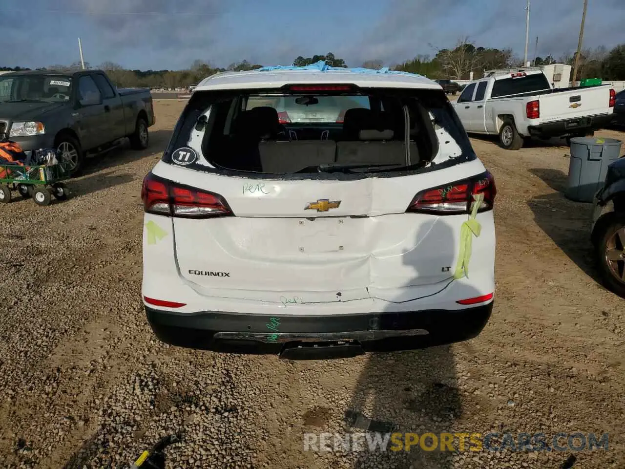 6 Photograph of a damaged car 3GNAXKEG8RS127349 CHEVROLET EQUINOX 2024