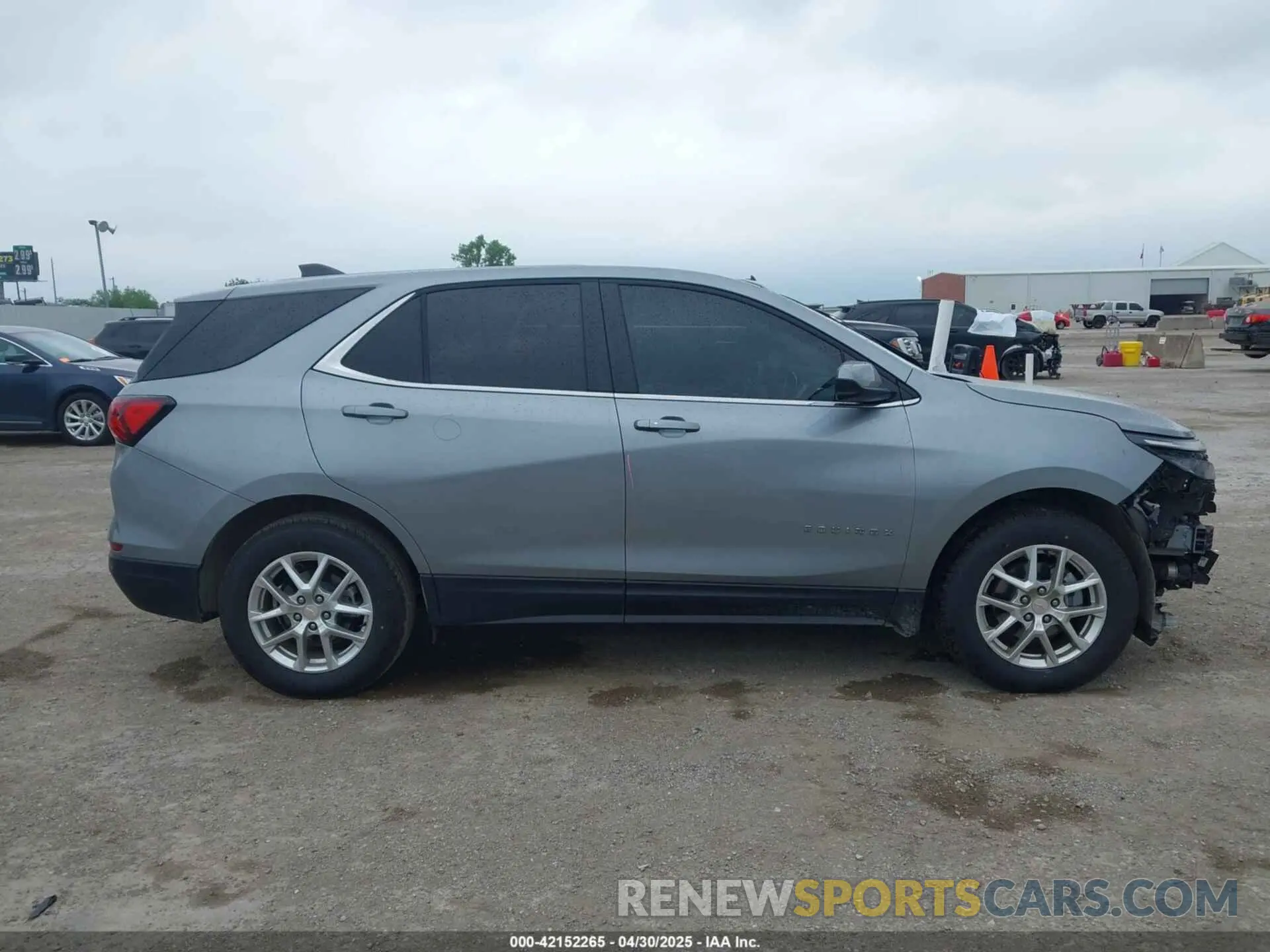 14 Photograph of a damaged car 3GNAXKEG8RS157449 CHEVROLET EQUINOX 2024