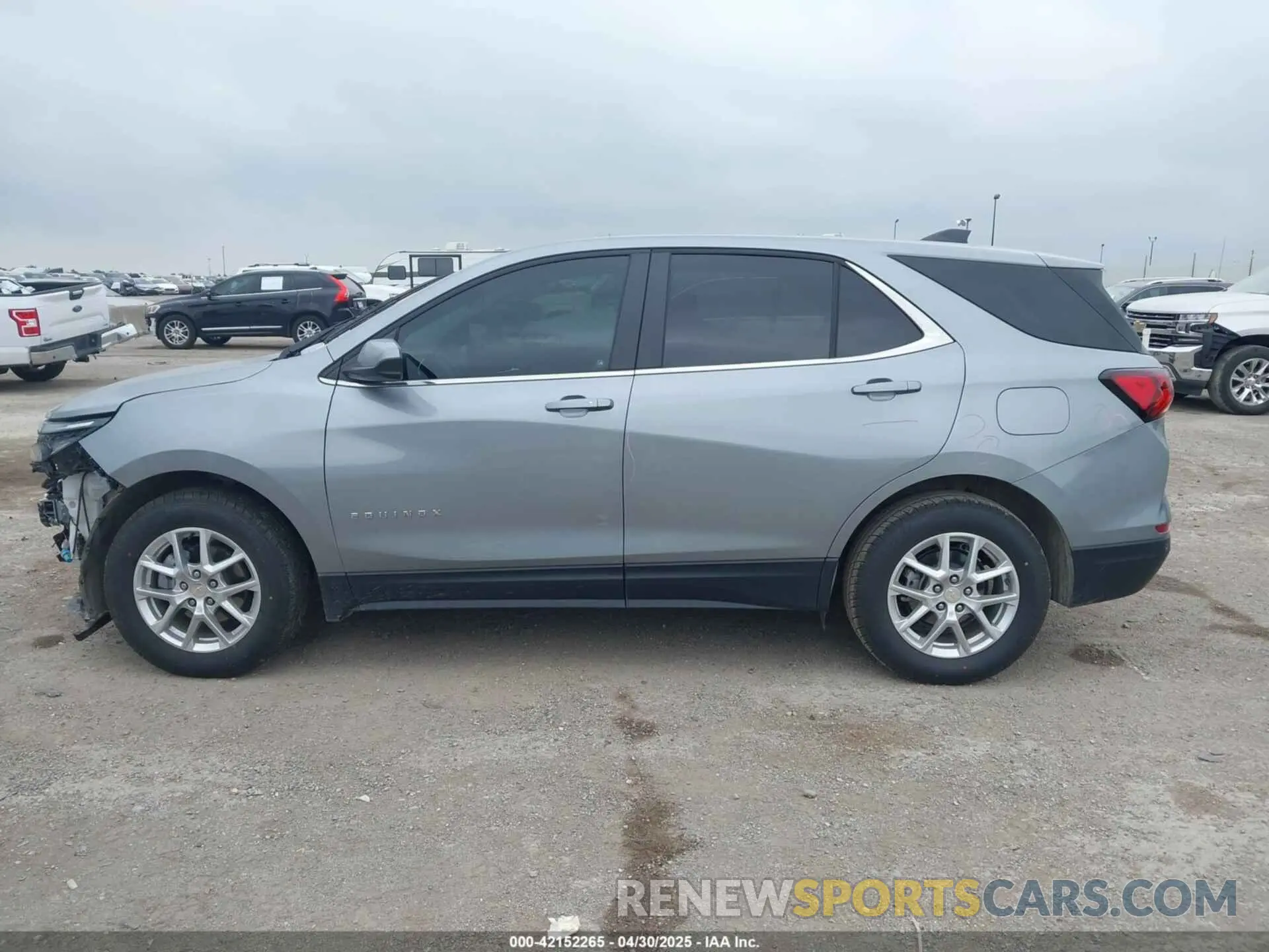 15 Photograph of a damaged car 3GNAXKEG8RS157449 CHEVROLET EQUINOX 2024
