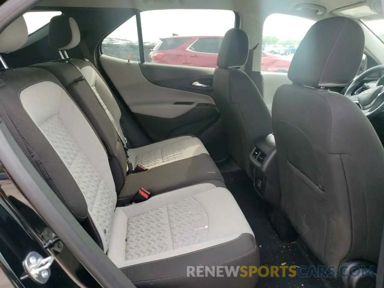 11 Photograph of a damaged car 3GNAXKEG9RL330177 CHEVROLET EQUINOX 2024
