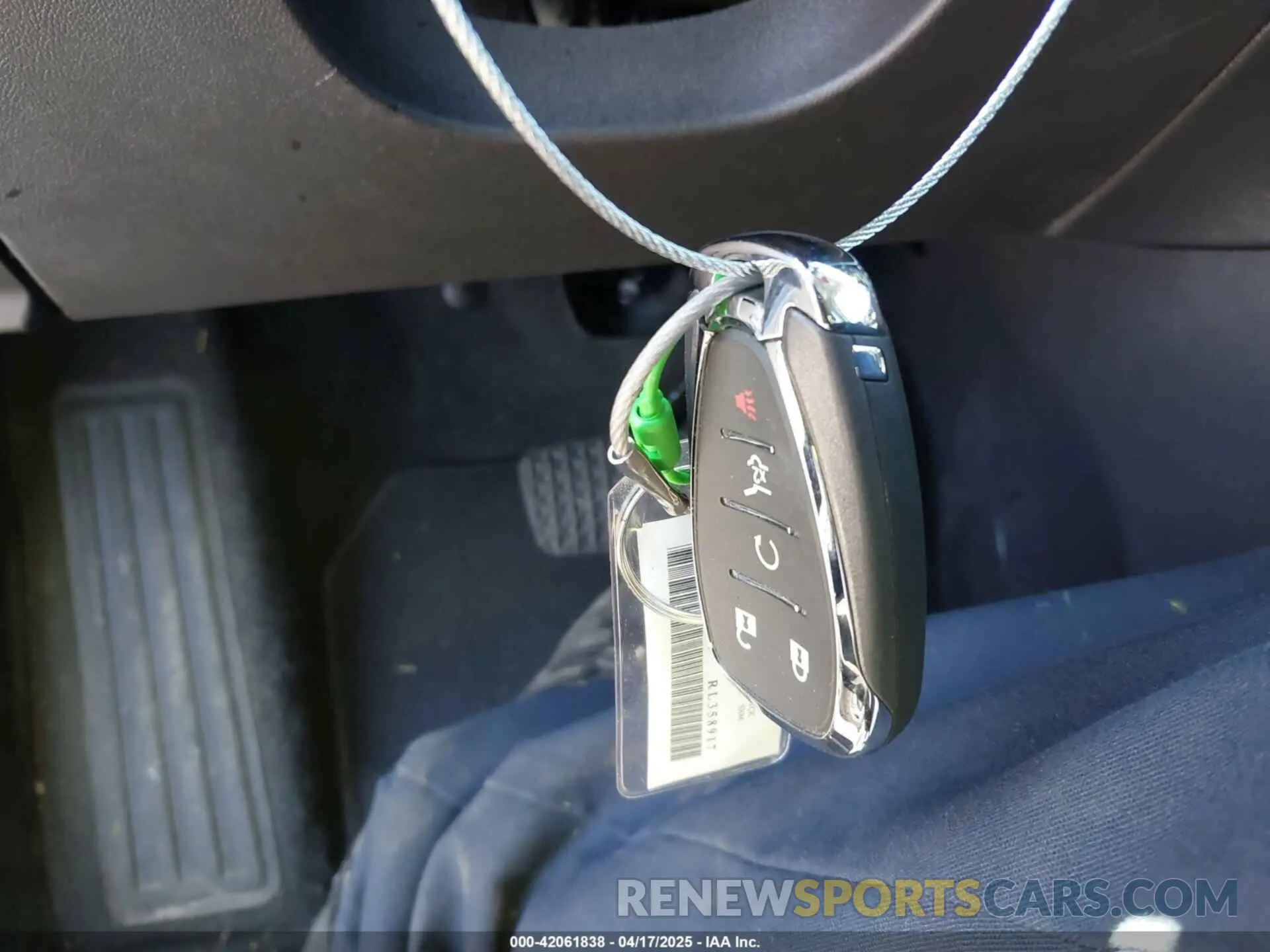 11 Photograph of a damaged car 3GNAXKEG9RL358917 CHEVROLET EQUINOX 2024