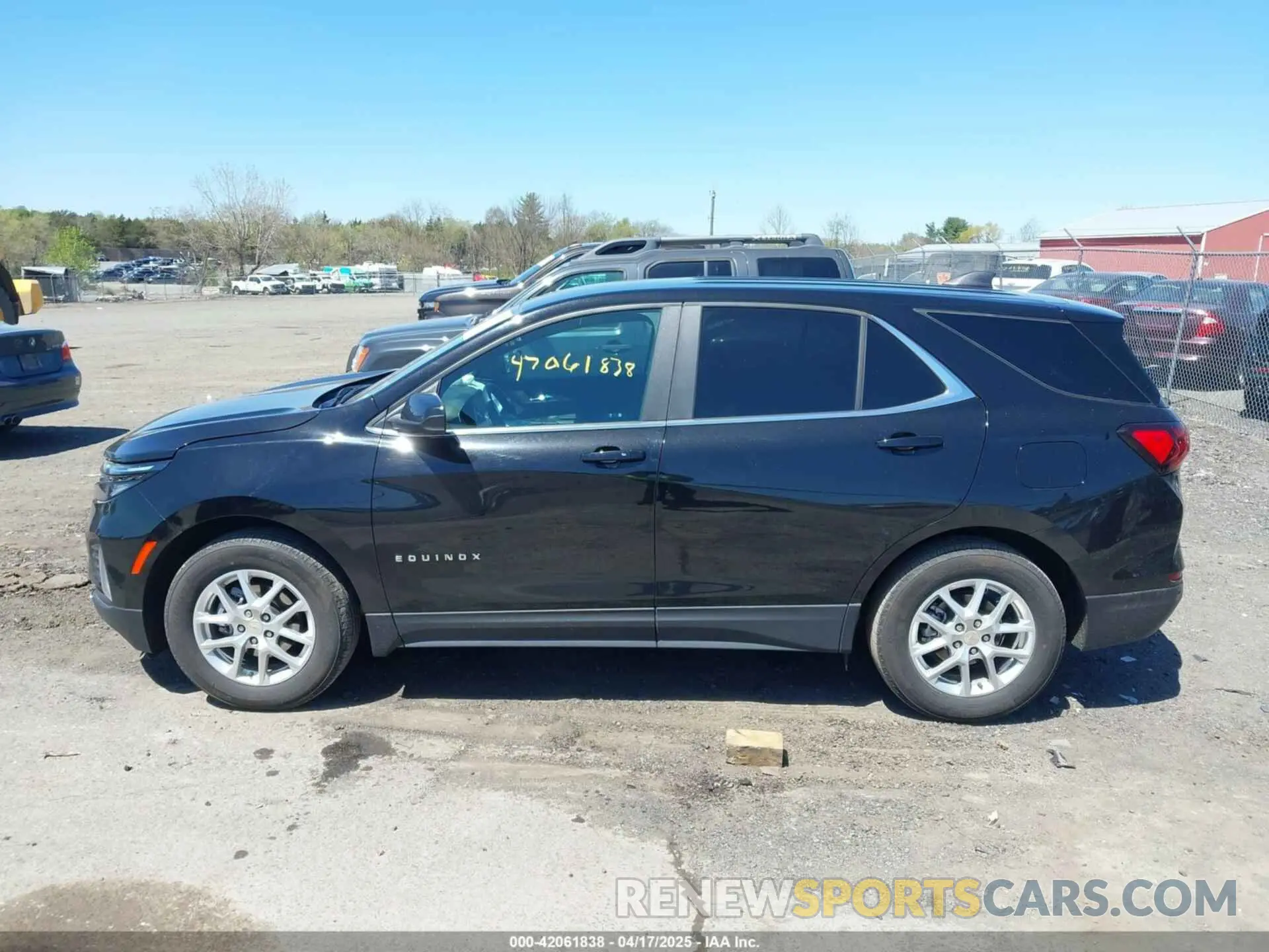 14 Photograph of a damaged car 3GNAXKEG9RL358917 CHEVROLET EQUINOX 2024