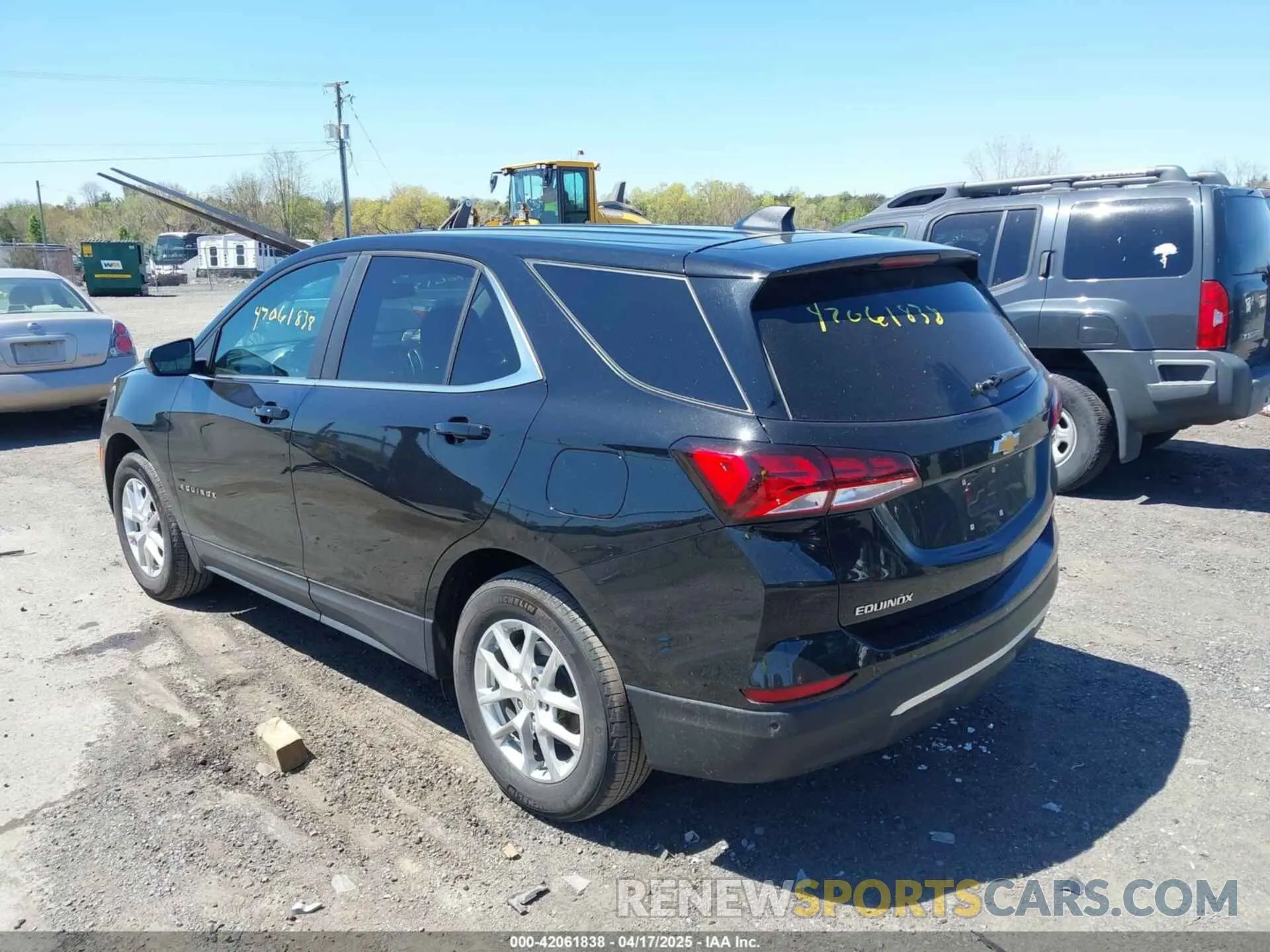 3 Photograph of a damaged car 3GNAXKEG9RL358917 CHEVROLET EQUINOX 2024