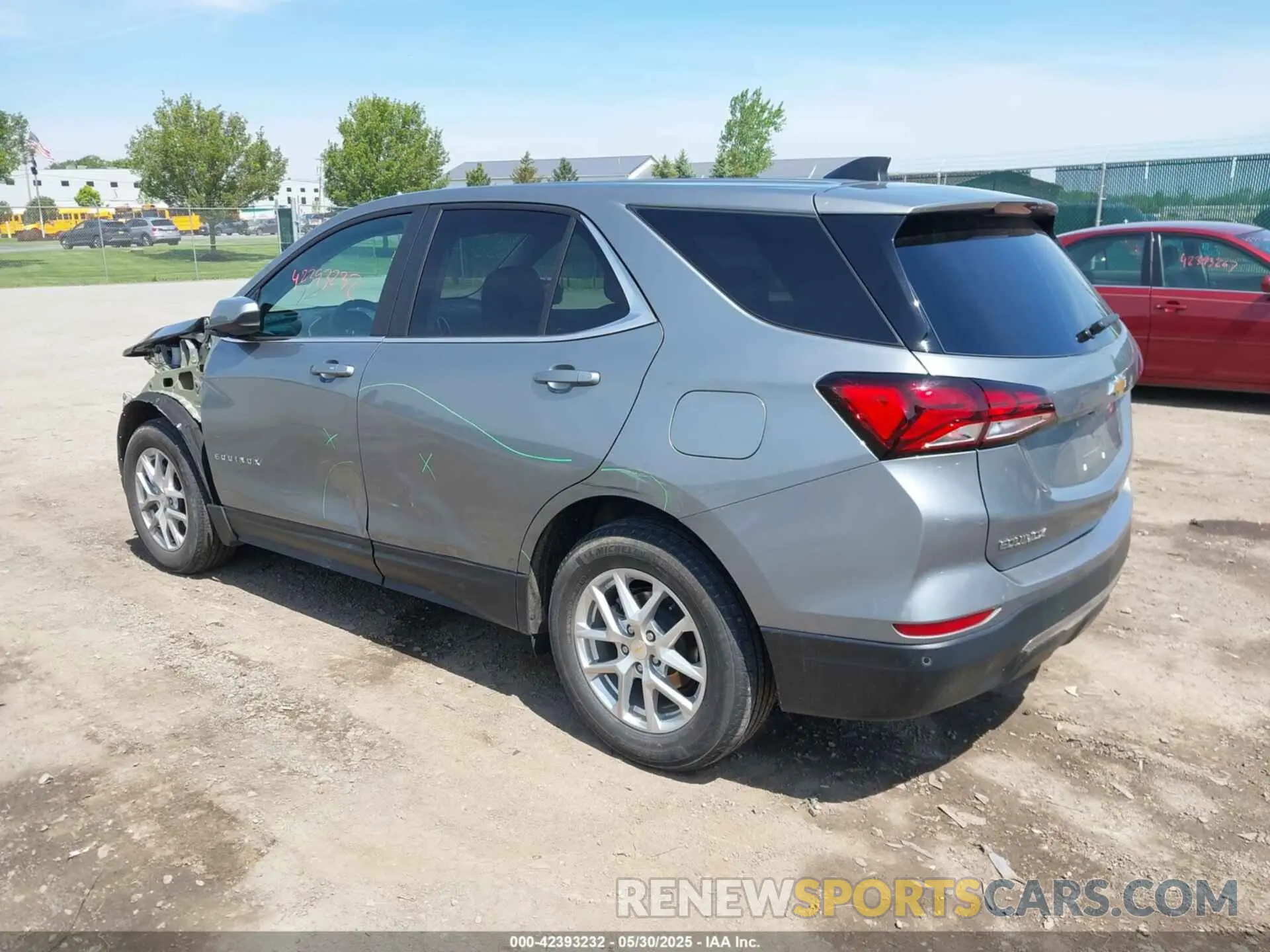 3 Photograph of a damaged car 3GNAXKEG9RS137100 CHEVROLET EQUINOX 2024