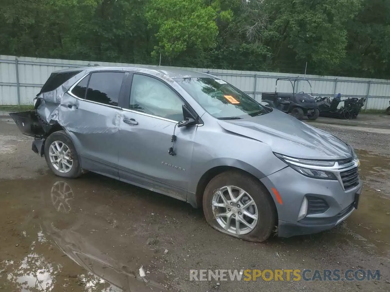 4 Photograph of a damaged car 3GNAXKEG9RS155872 CHEVROLET EQUINOX 2024