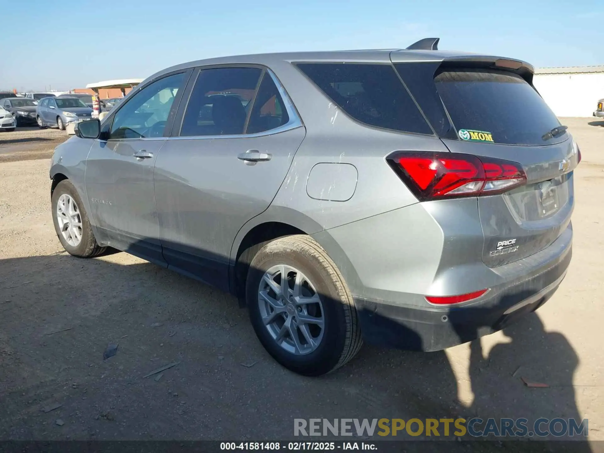 3 Photograph of a damaged car 3GNAXKEGXRL216771 CHEVROLET EQUINOX 2024