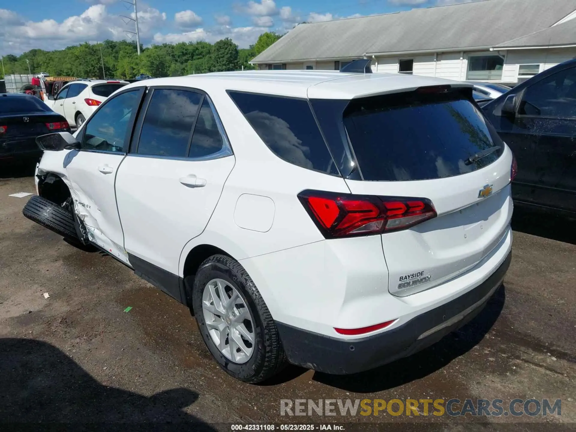 3 Photograph of a damaged car 3GNAXKEGXRL256851 CHEVROLET EQUINOX 2024